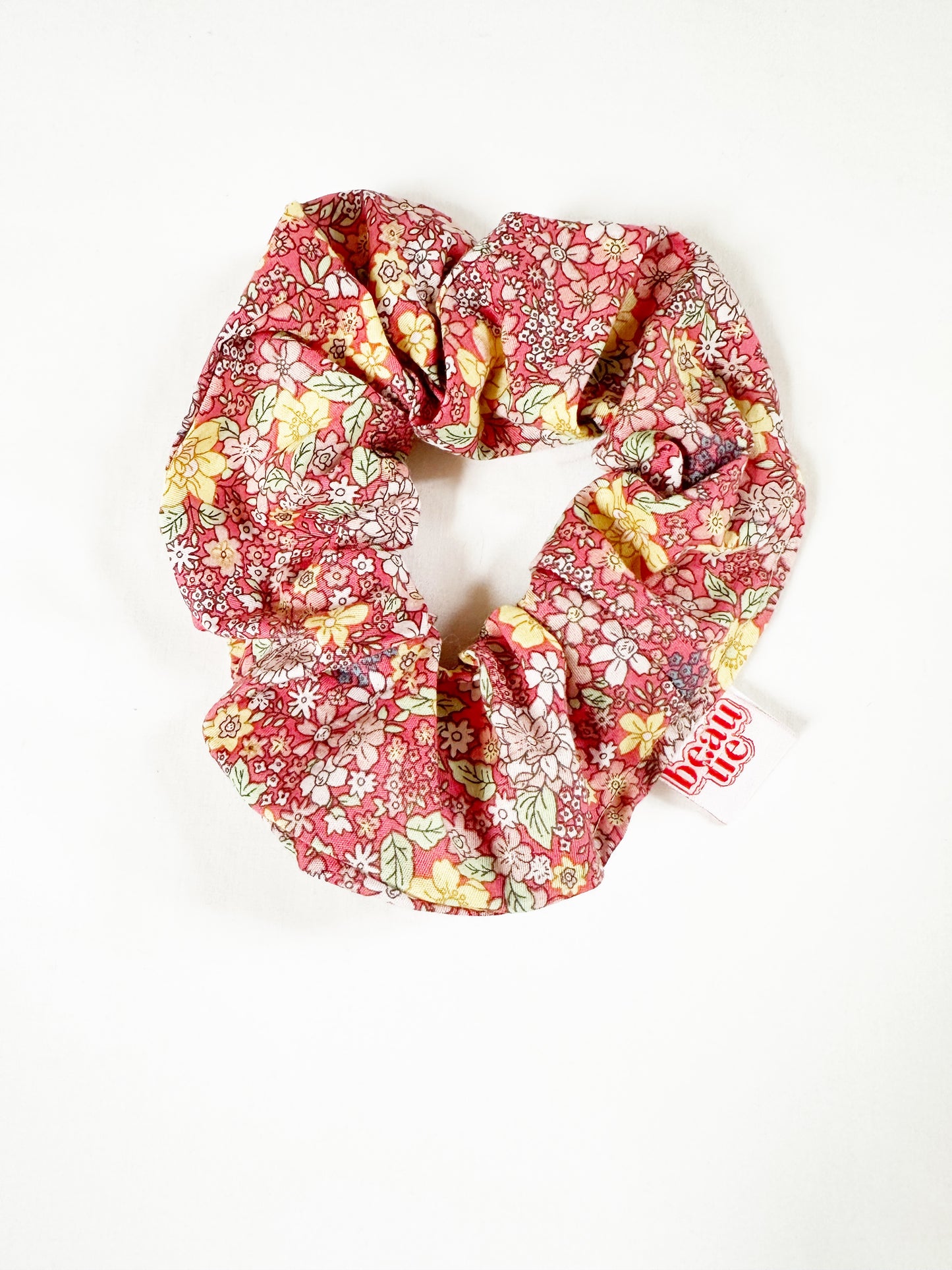 OG scrunchie in coral floral