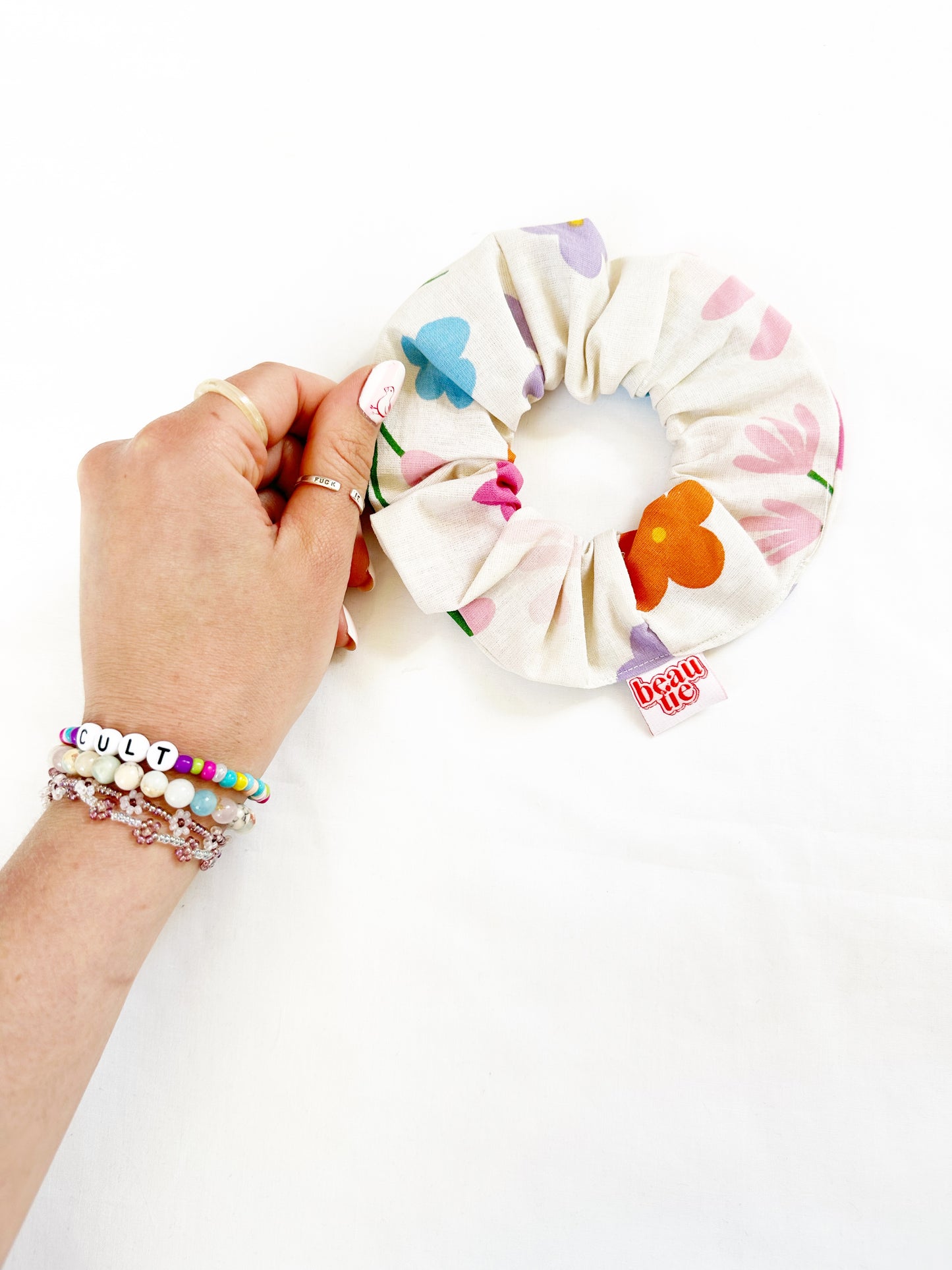 OG scrunchie in vintage bold floral