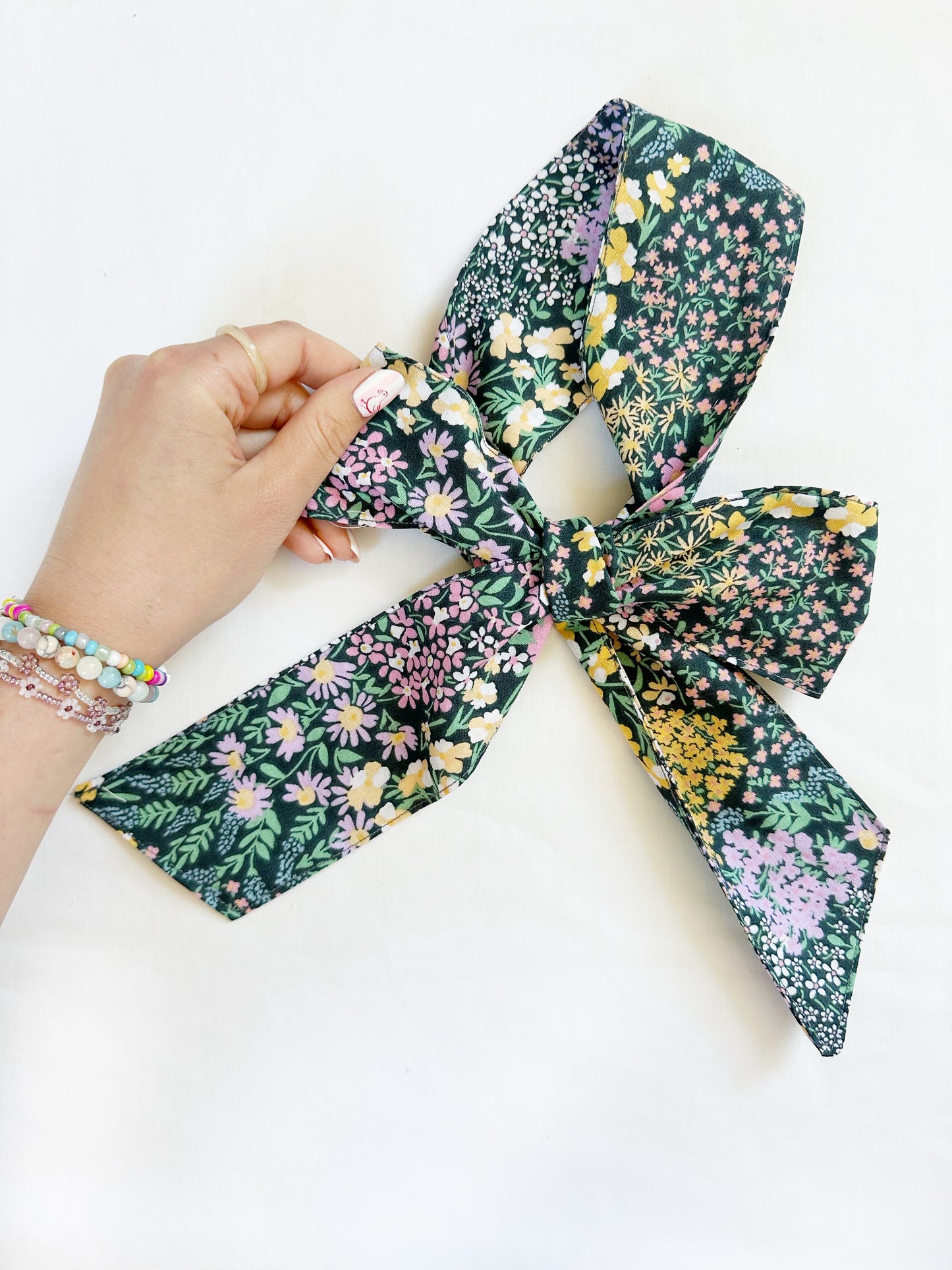 VersaTie hair & neck tie in isobel floral