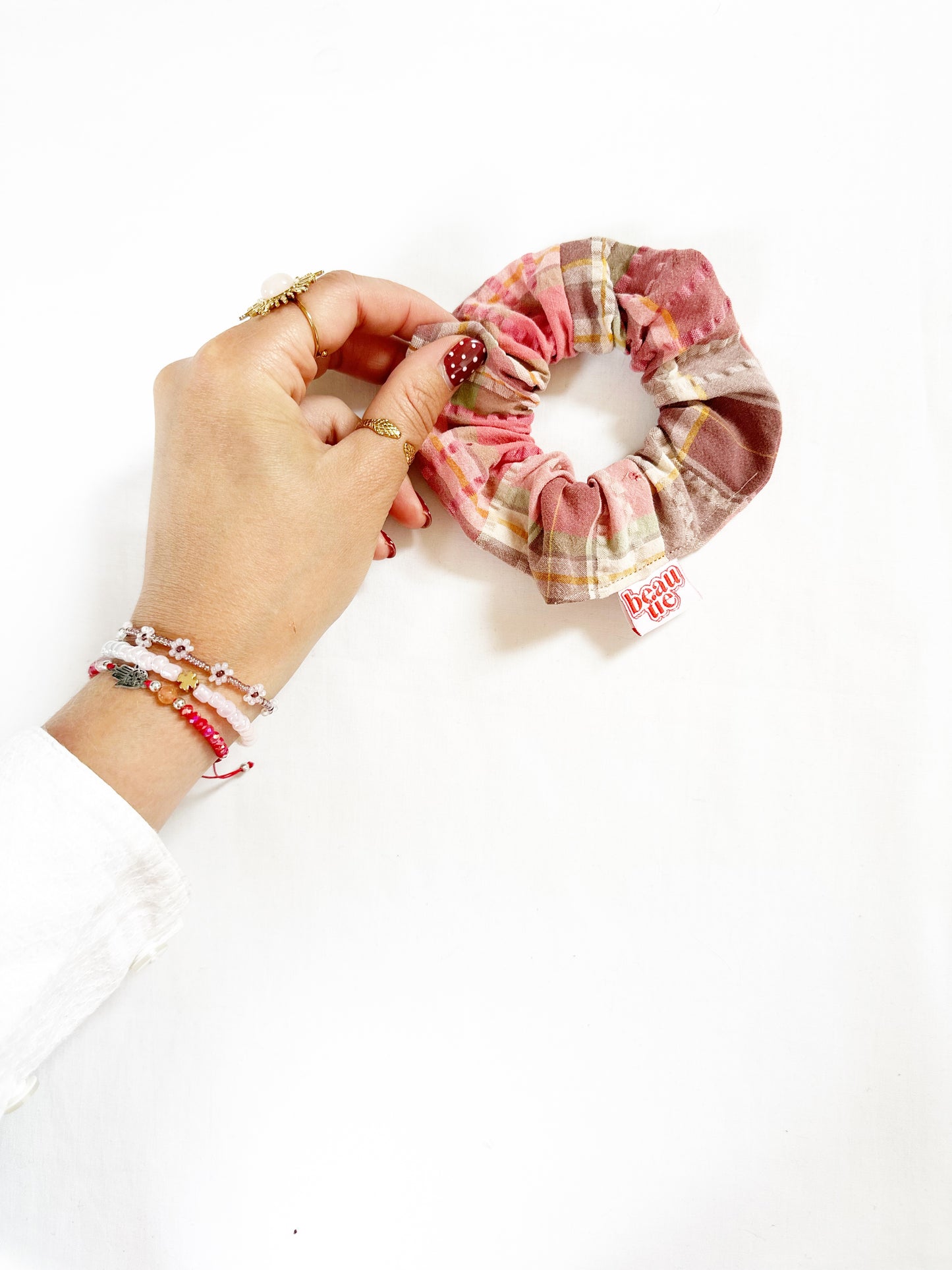 Mini scrunchie in pink, brown and green tartan