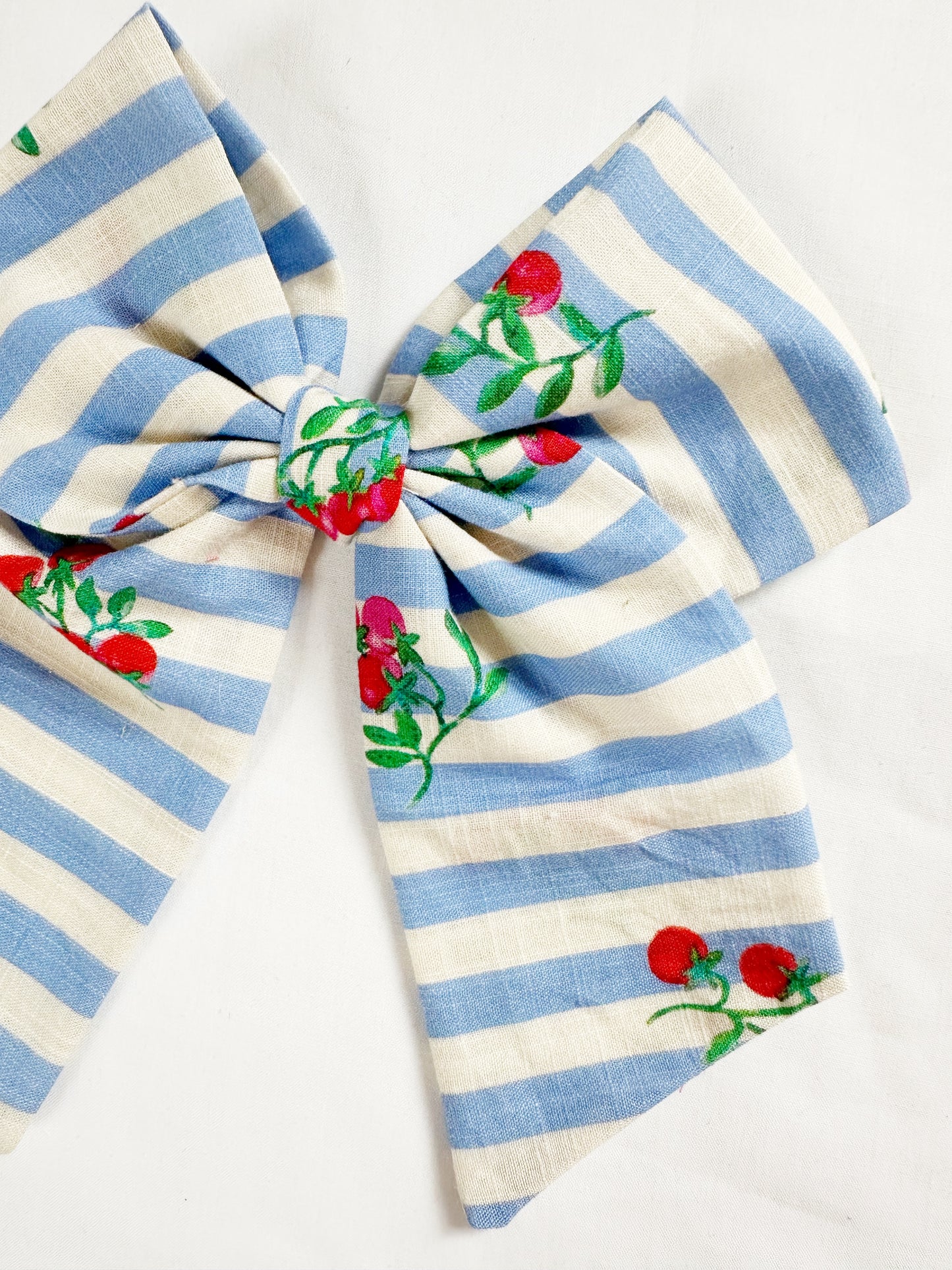 Beau hair bow in tomato & stripes