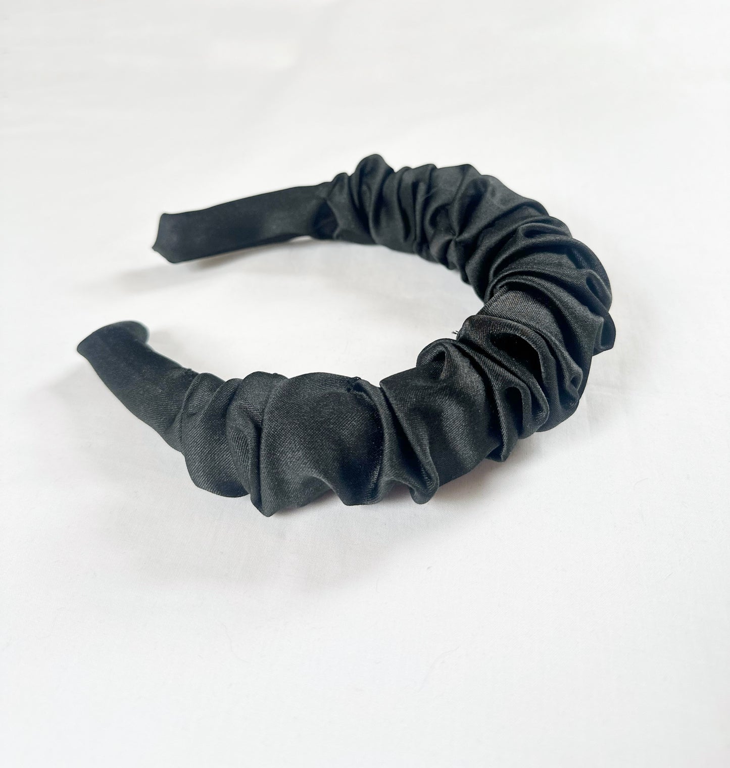 Ruffled Headband in Black
