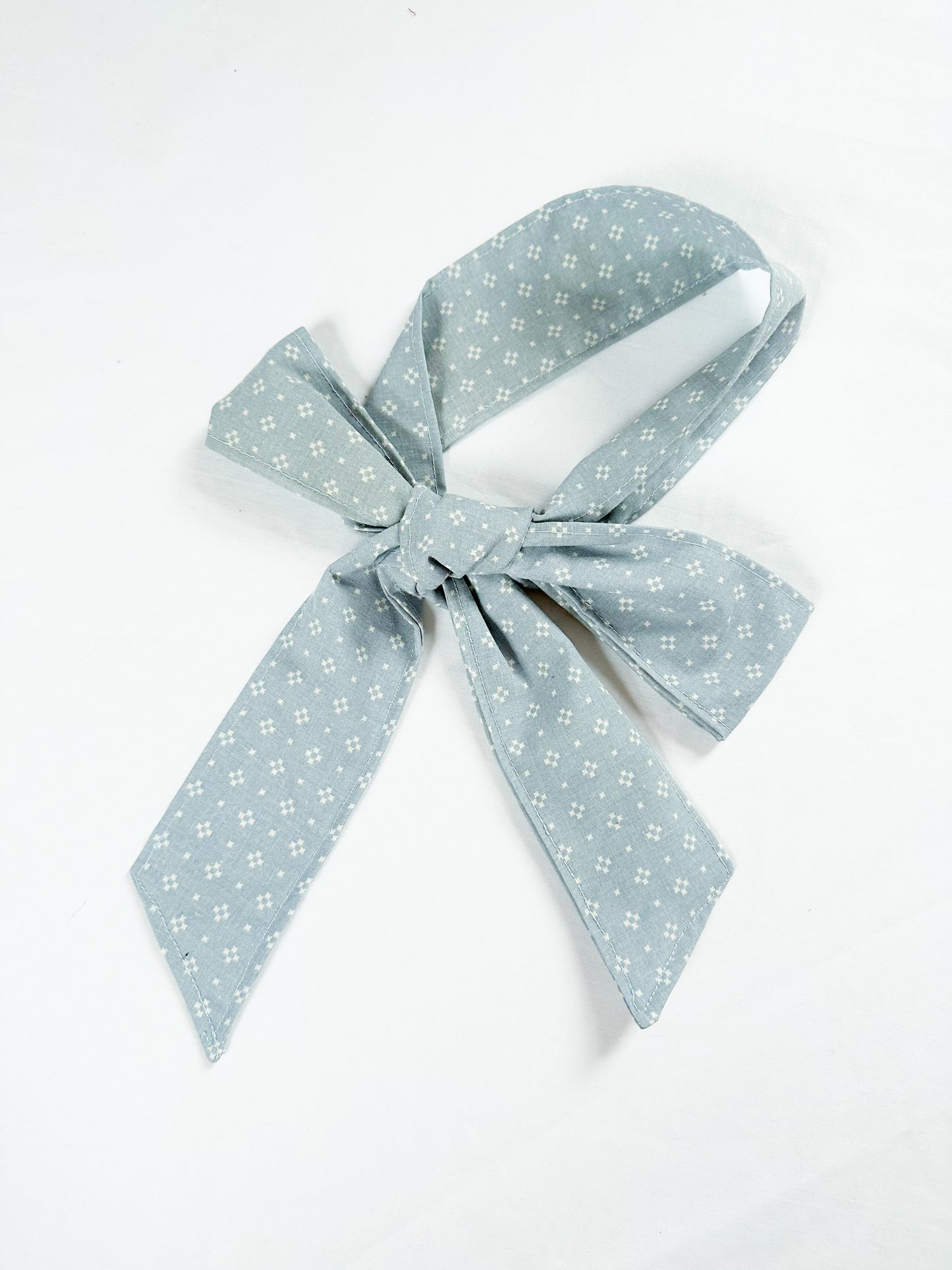 VersaTie hair & neck tie in vintage baby blue