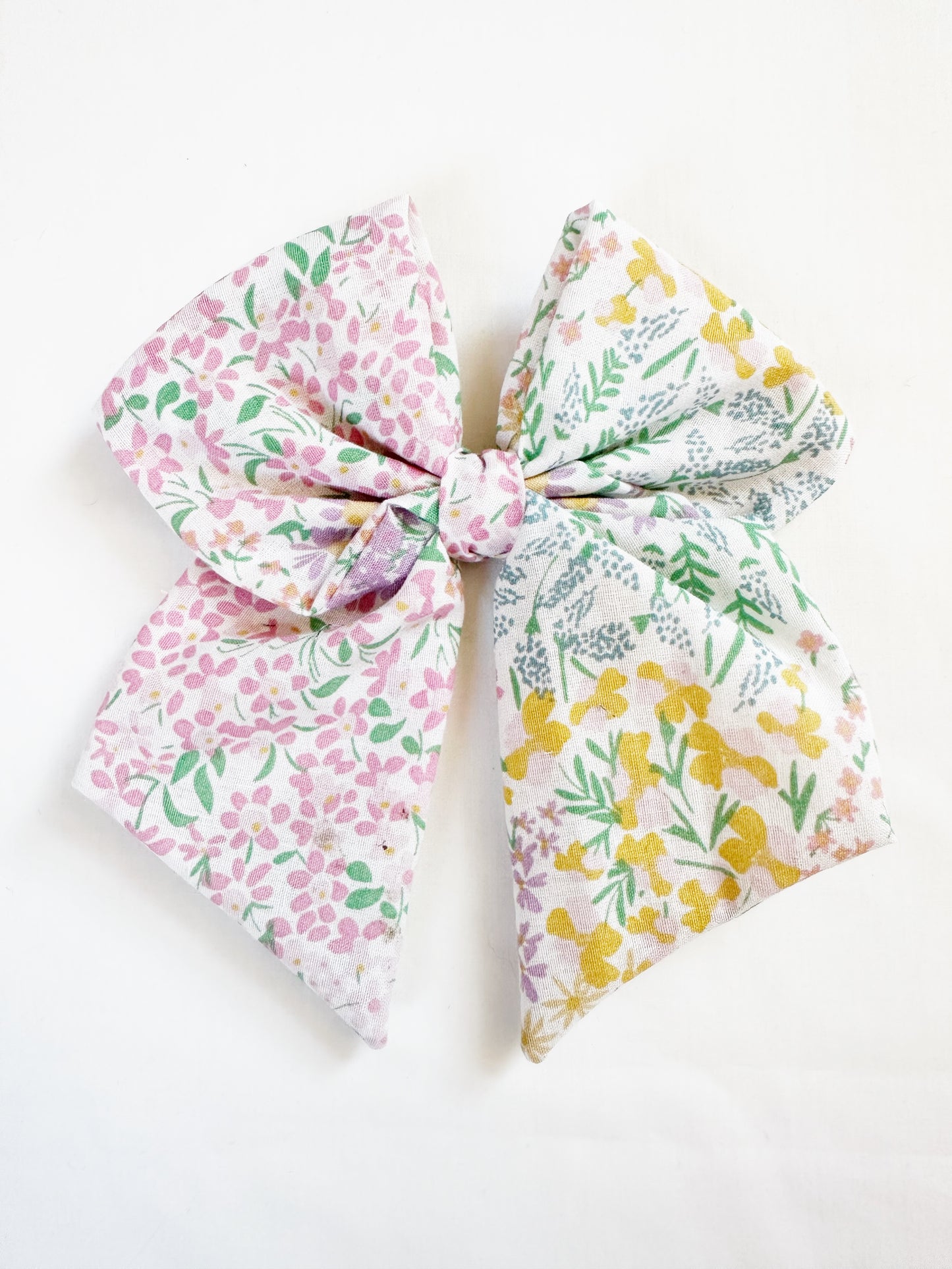 Beau hair bow in Enid floral cotton