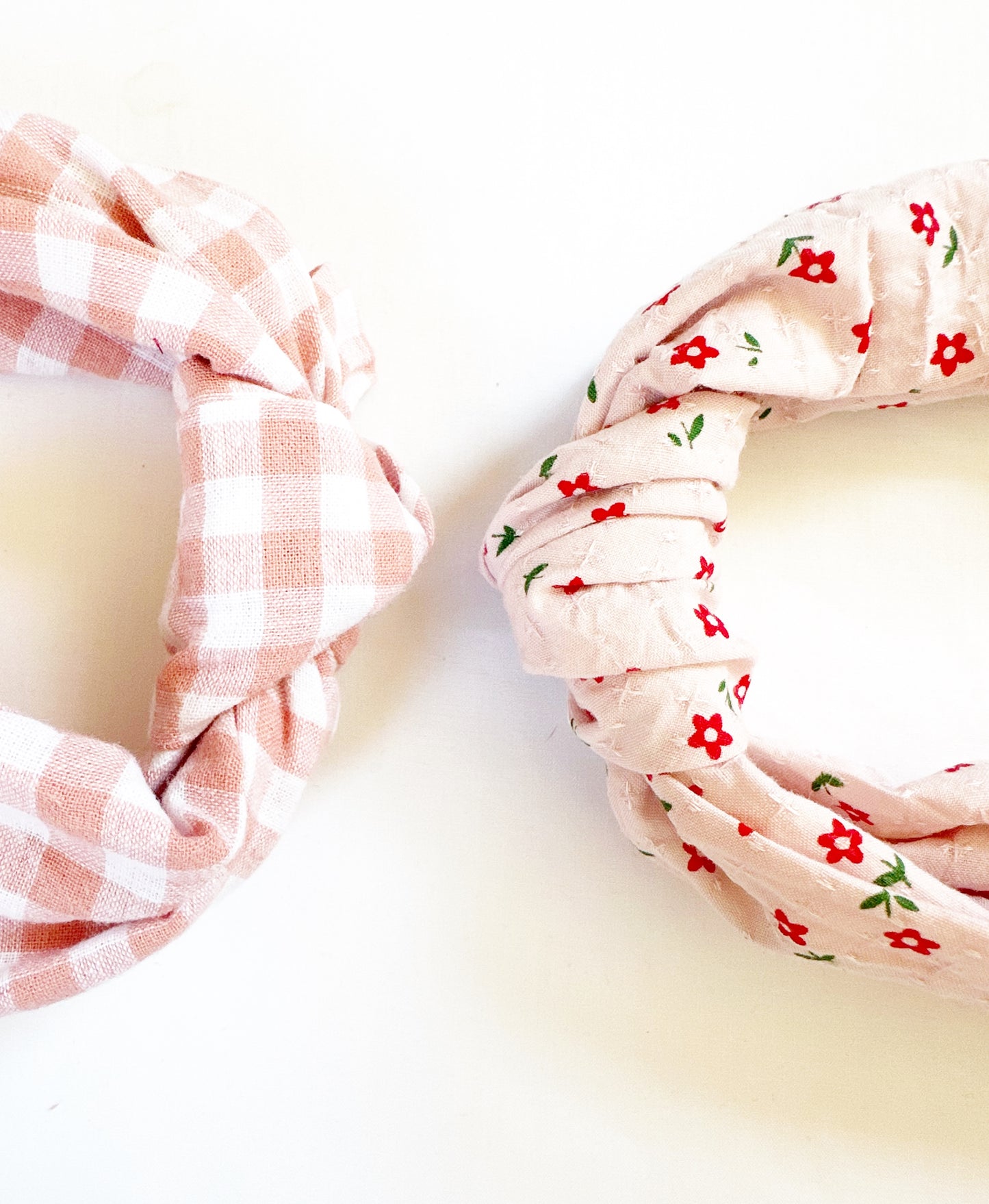 Knotted Headband in peachy pink cotton