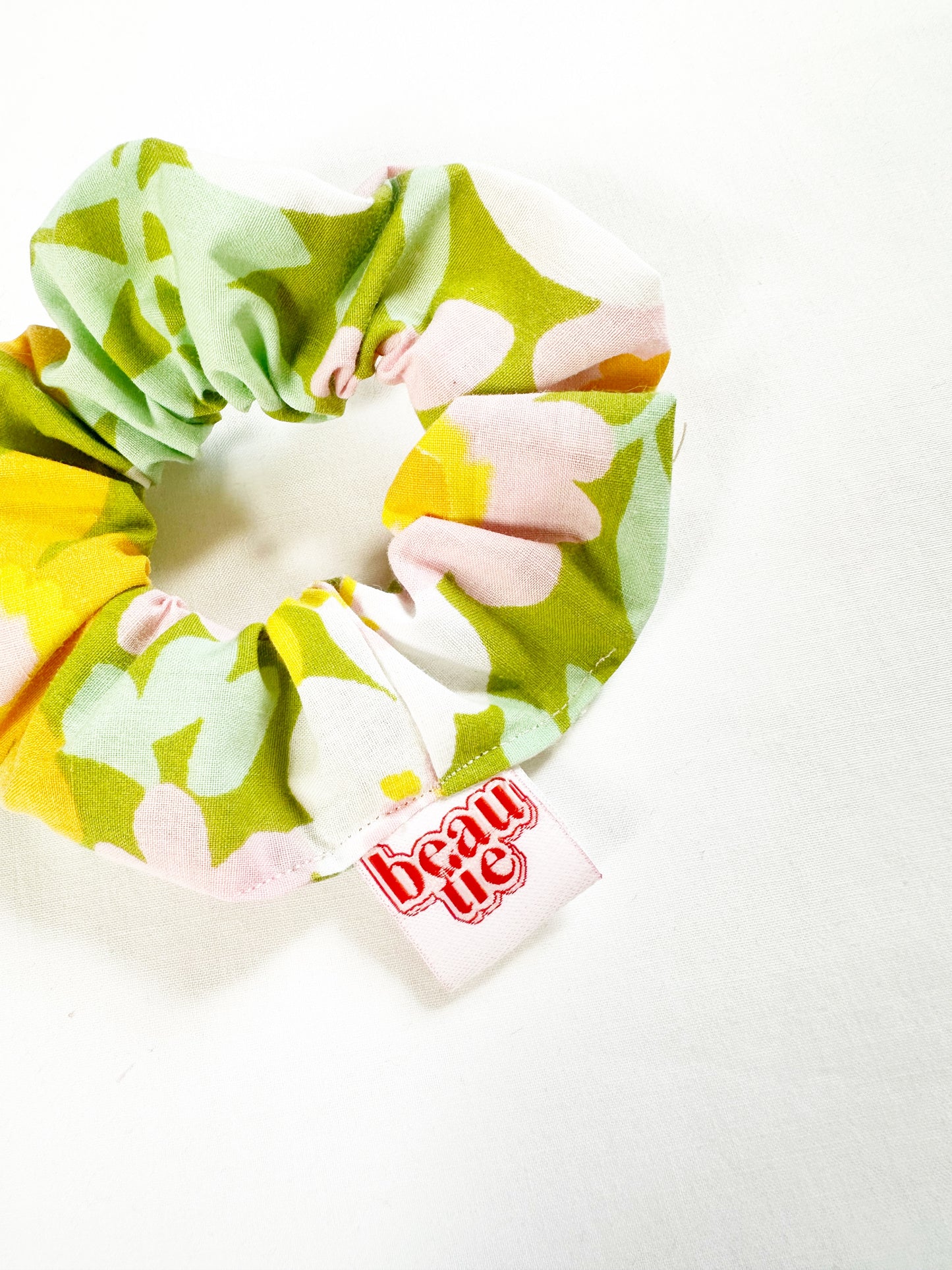 Mini scrunchie in flower power