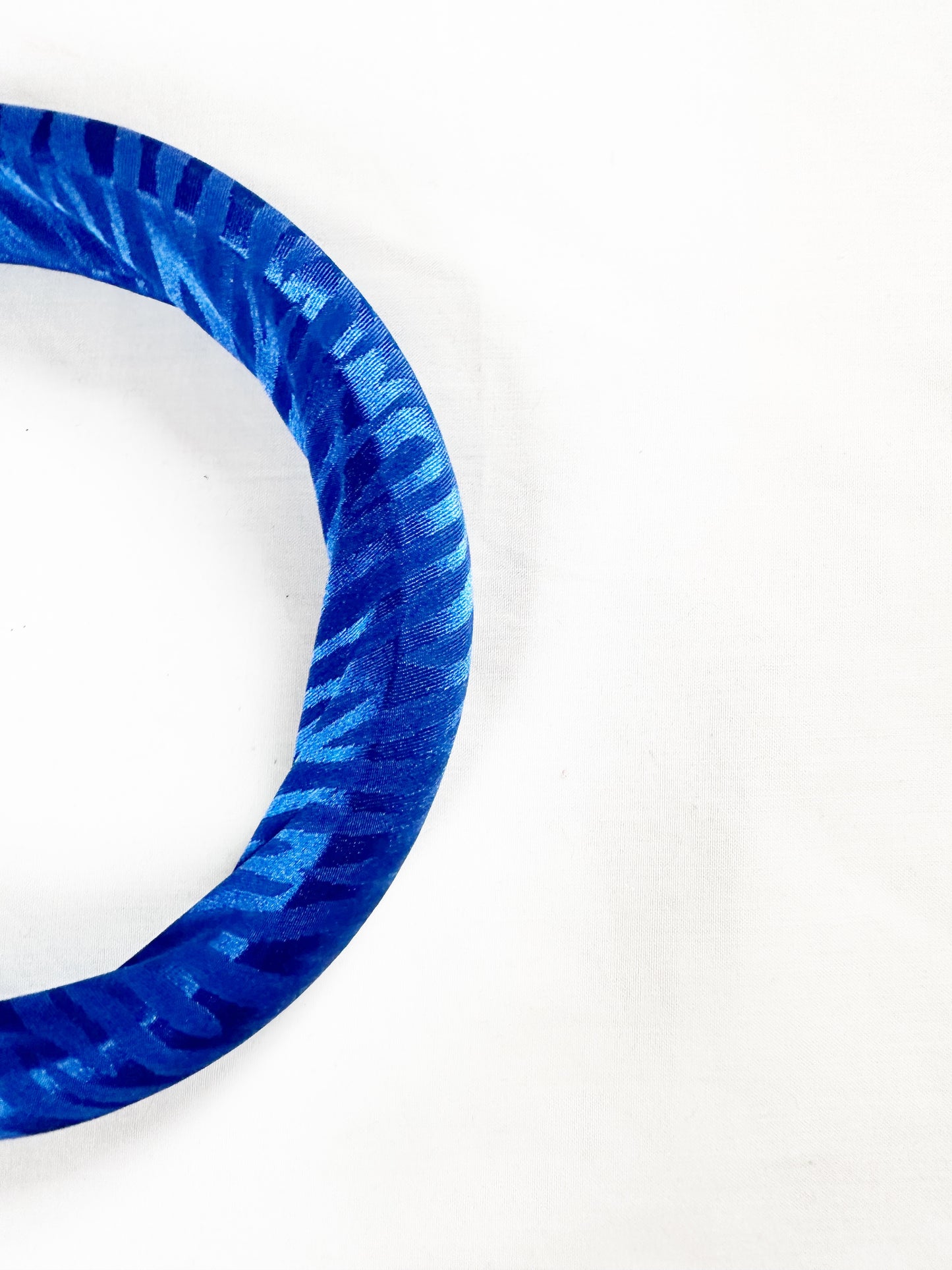 Classic Headband in electric blue zebra