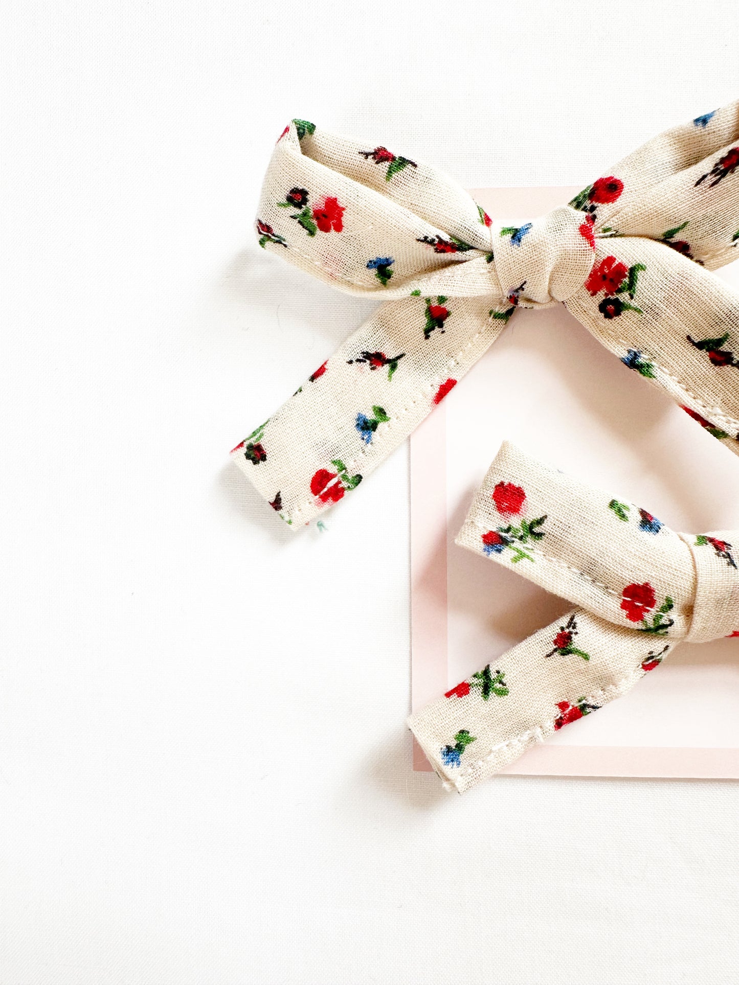 Bonnie mini hair bows in red & blue floral