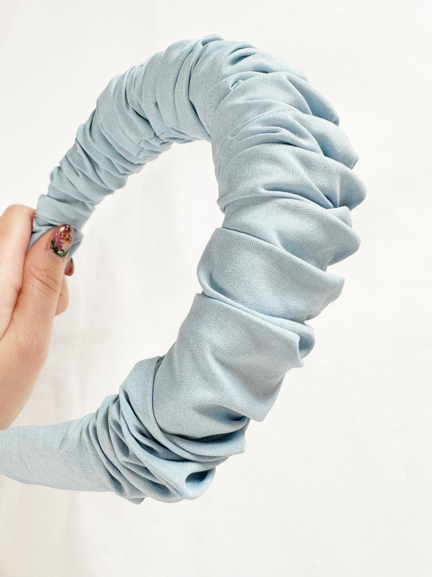 Ruffle Headband in icy blue