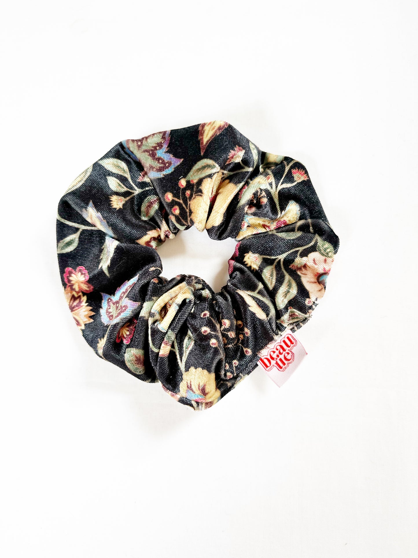 OG scrunchie in black floral velour