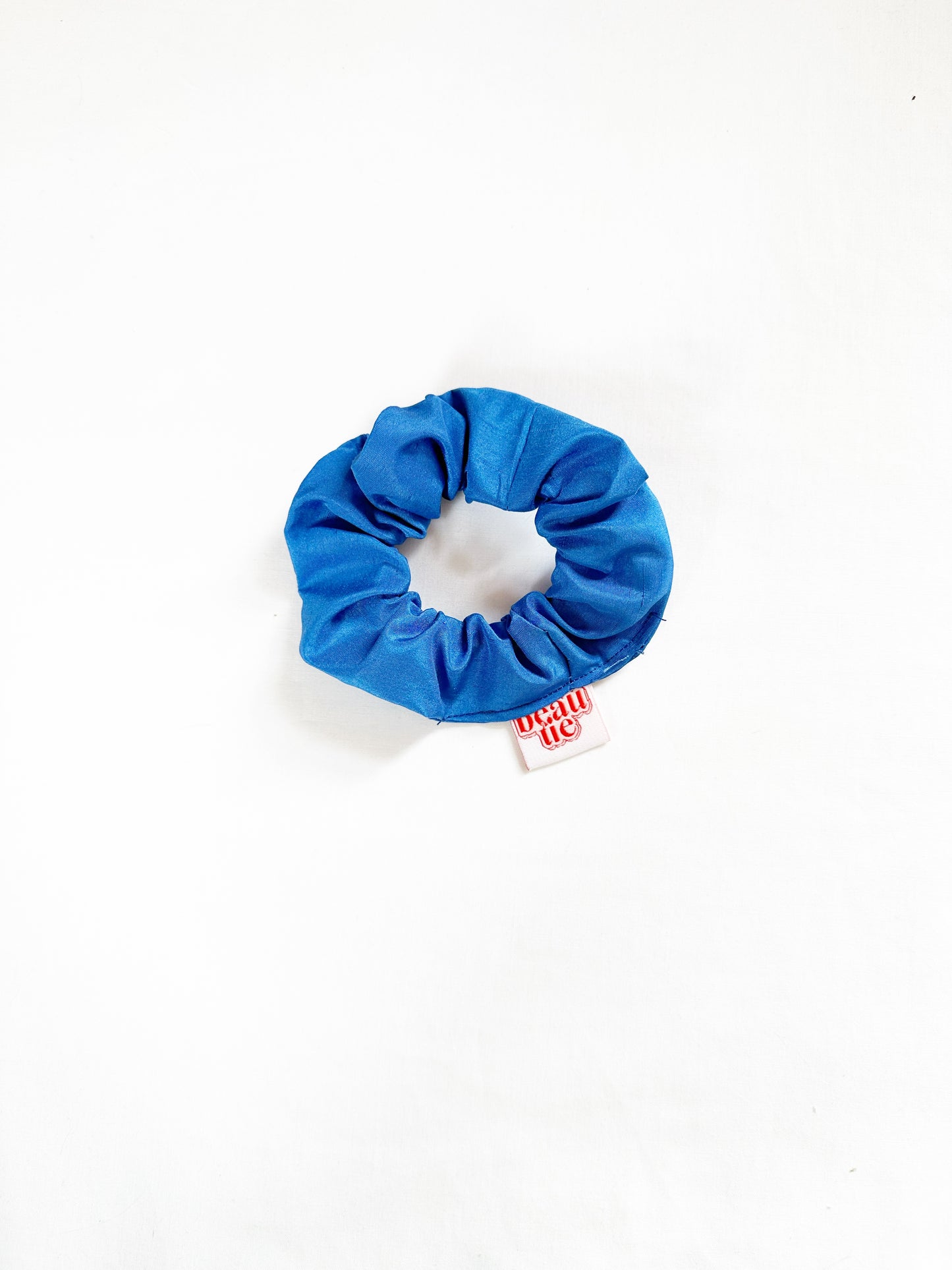 Mini scrunchie in cobalt blue taffeta