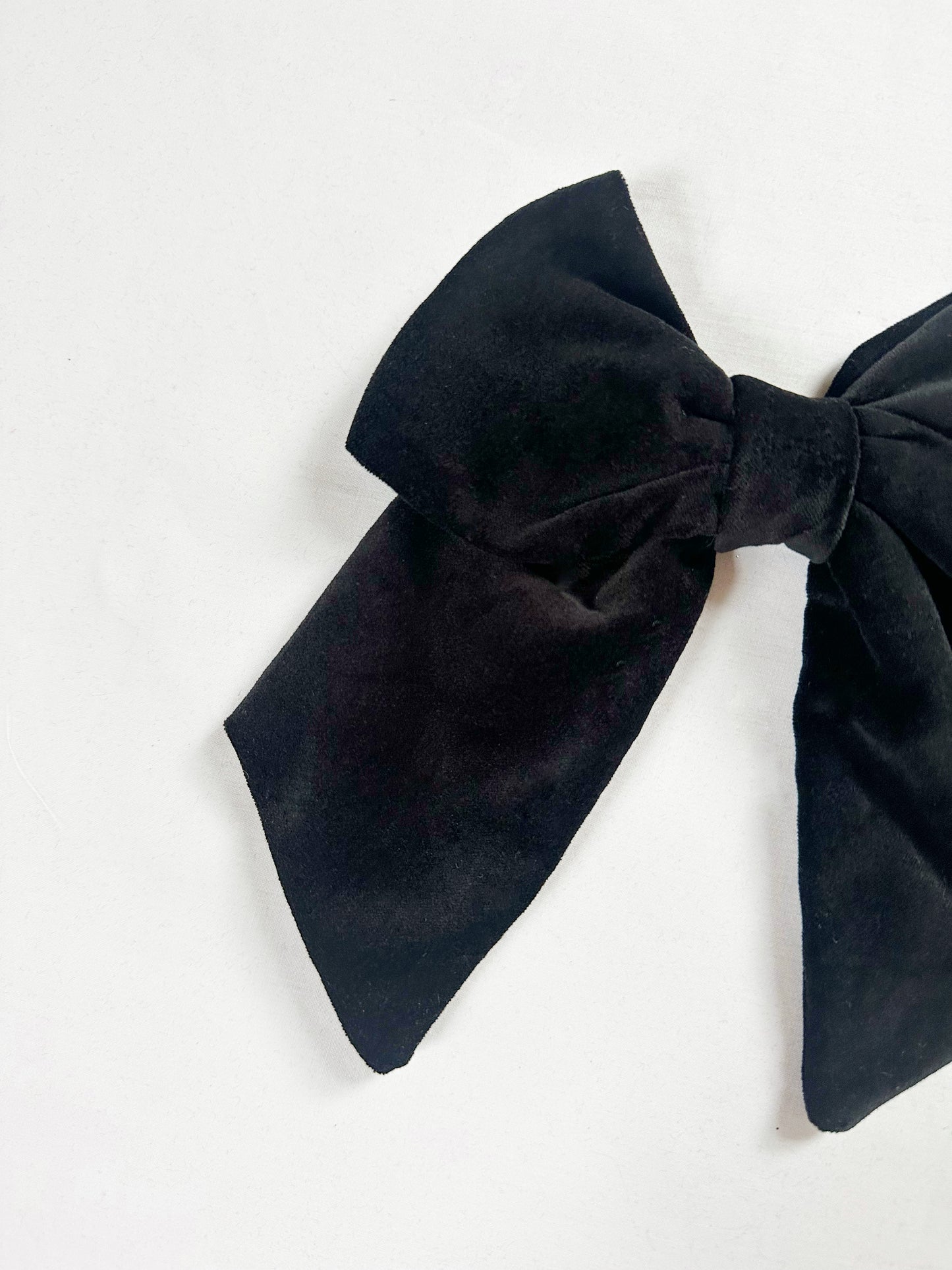 Hair Bow in black velvet