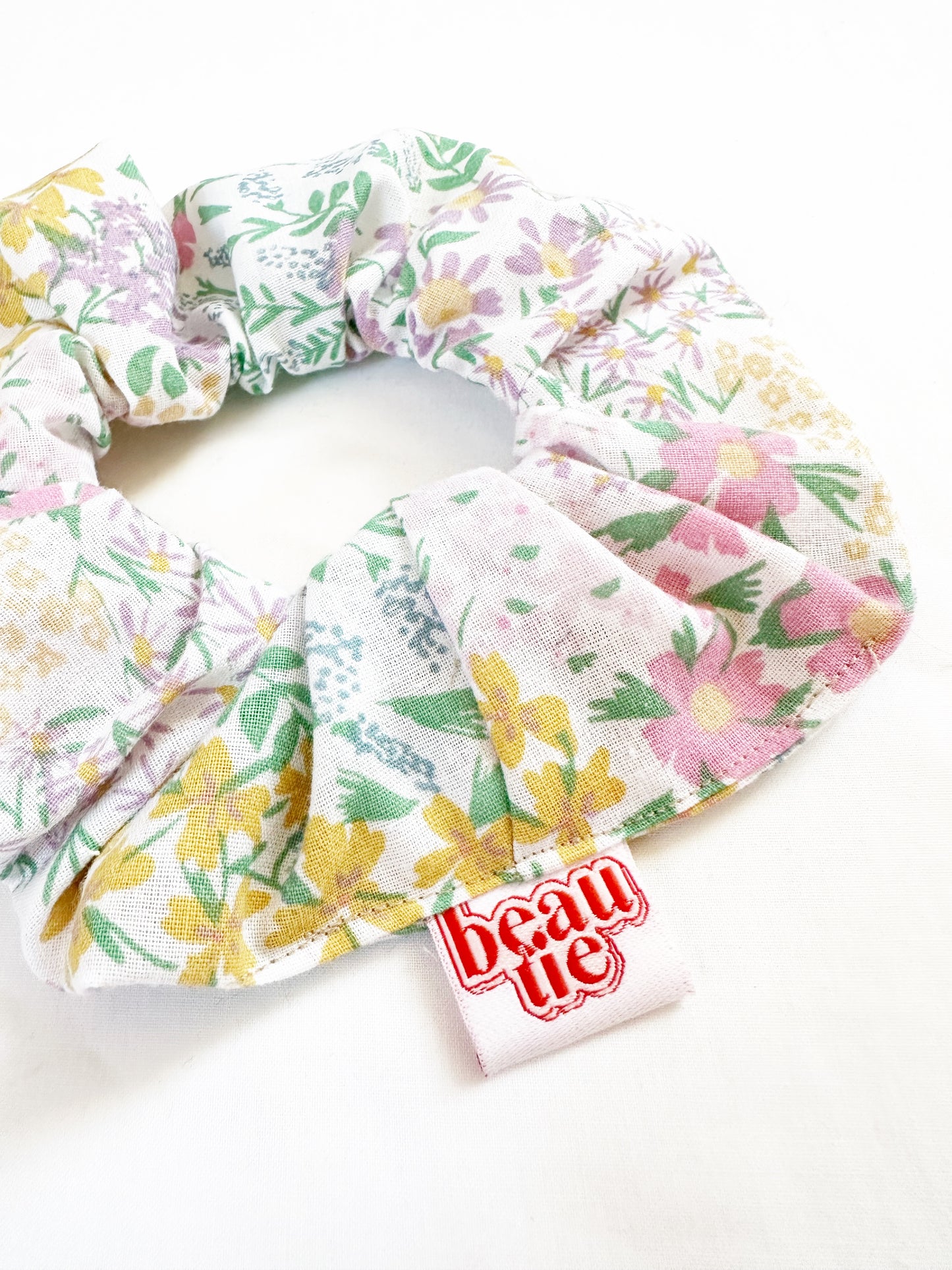 OG scrunchie in Enid floral