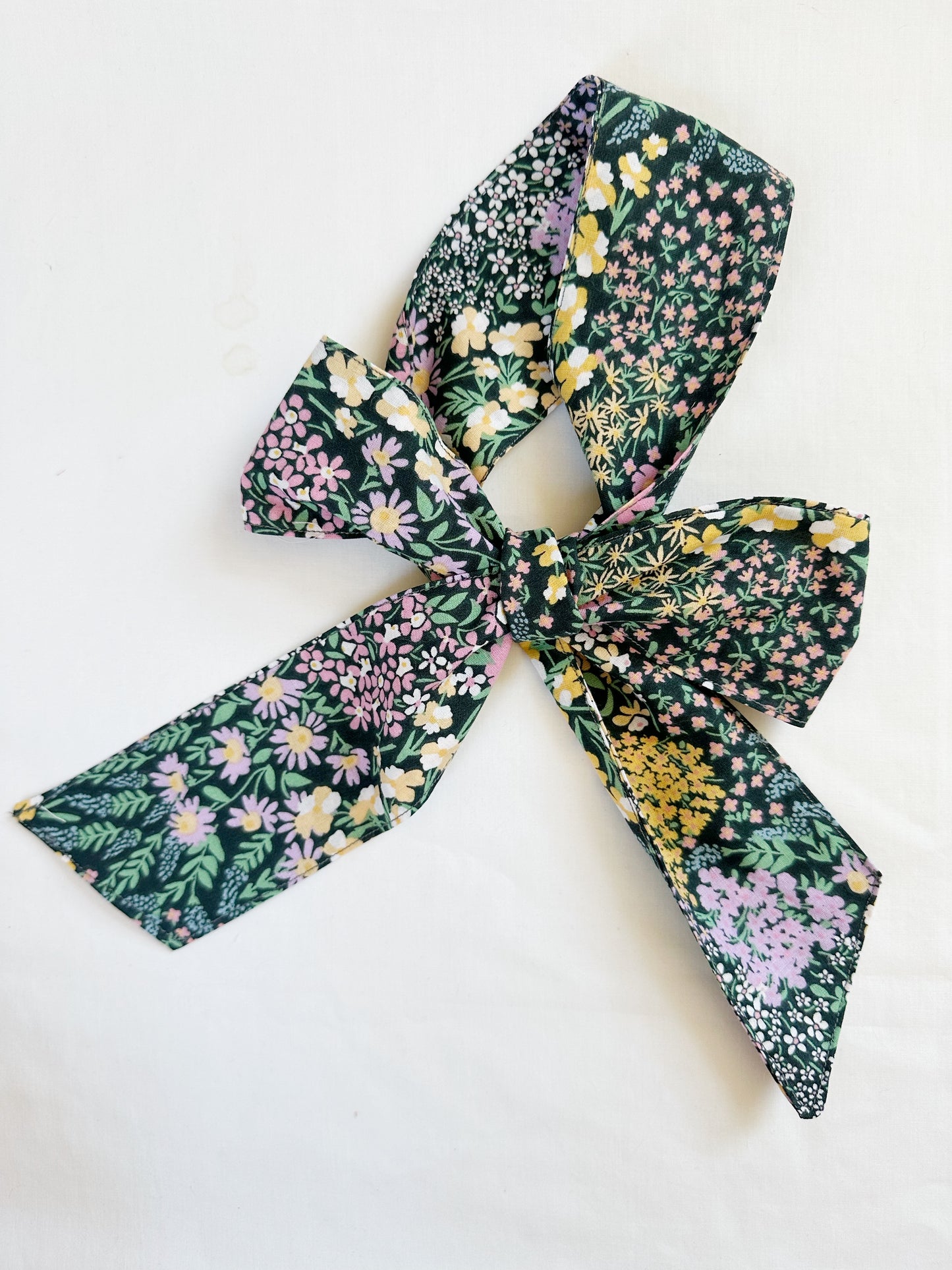 VersaTie hair & neck tie in isobel floral