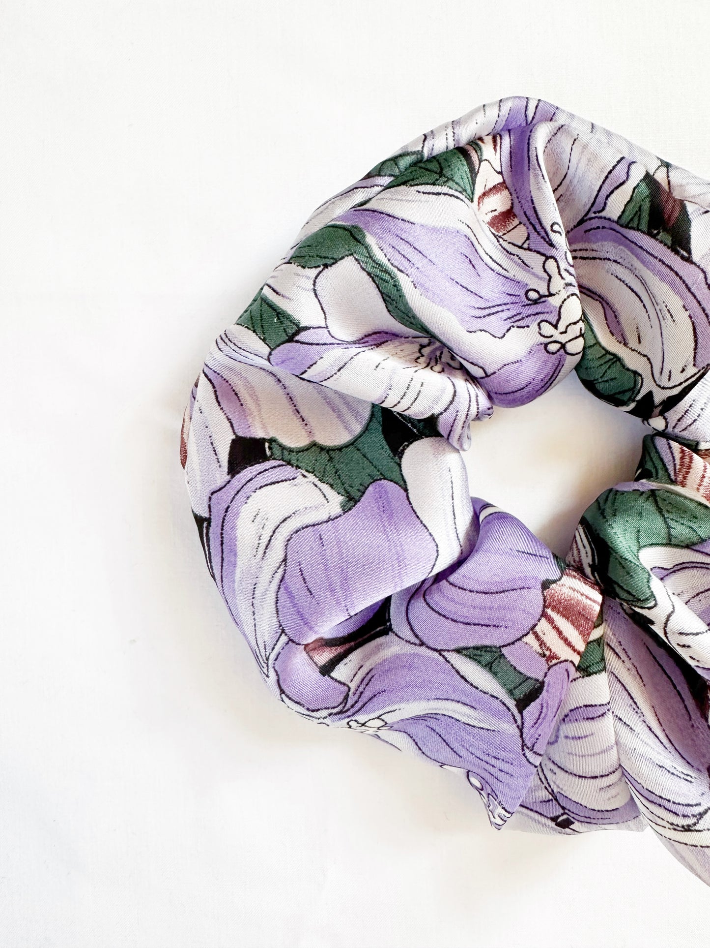OG scrunchie in Desenzano (Lake Garda) floral