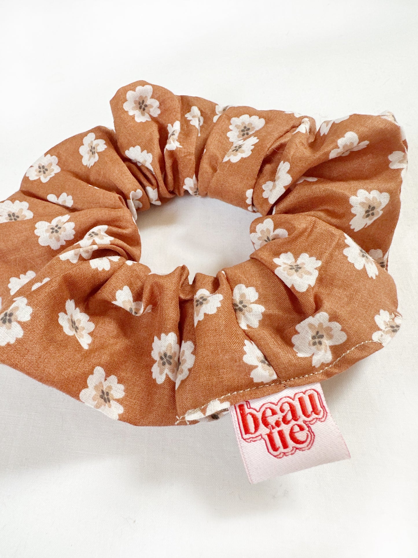 OG scrunchie in brown floral cotton