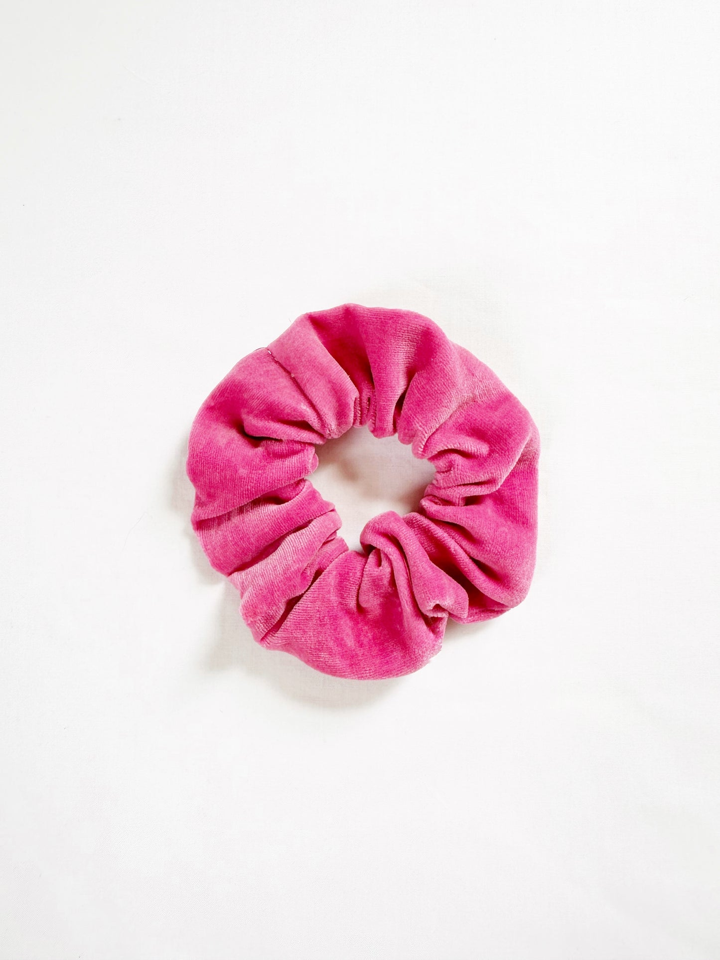 Mini Scrunchie in Barbie Velvet