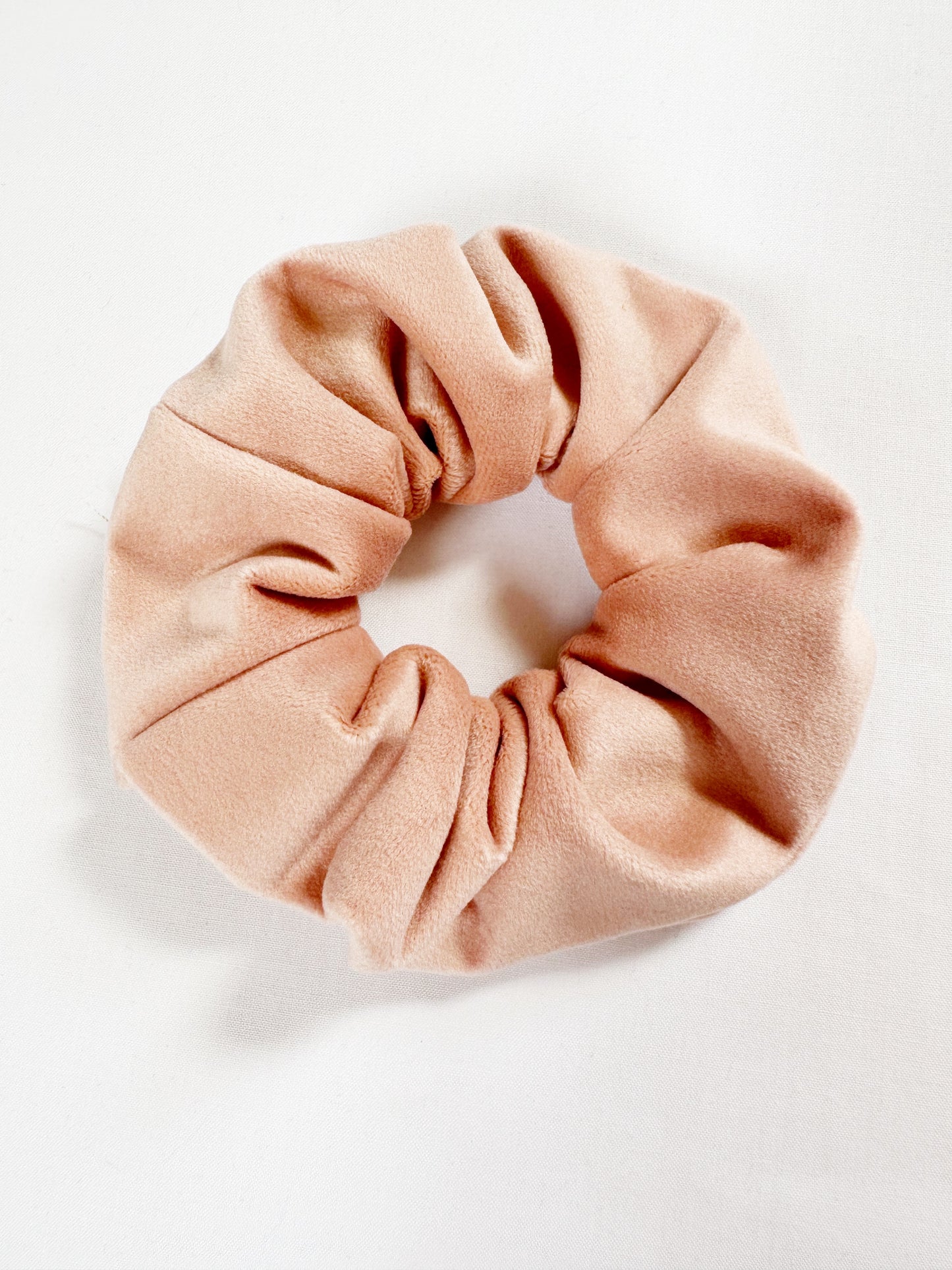 Mini Scrunchie in Blush Velvet