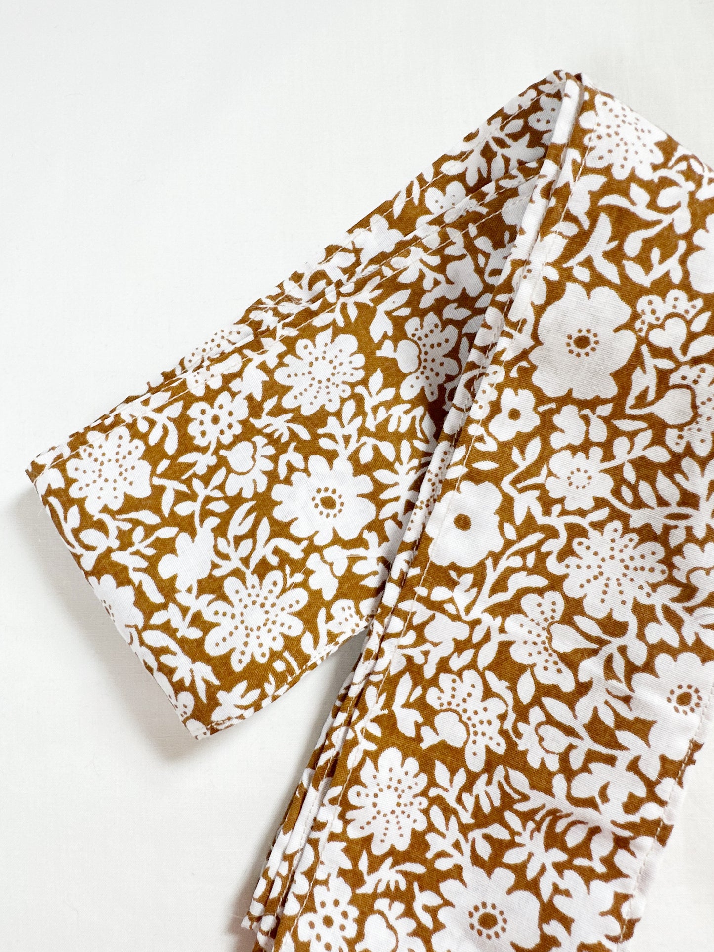 VersaTie hair & neck tie in brown and white floral