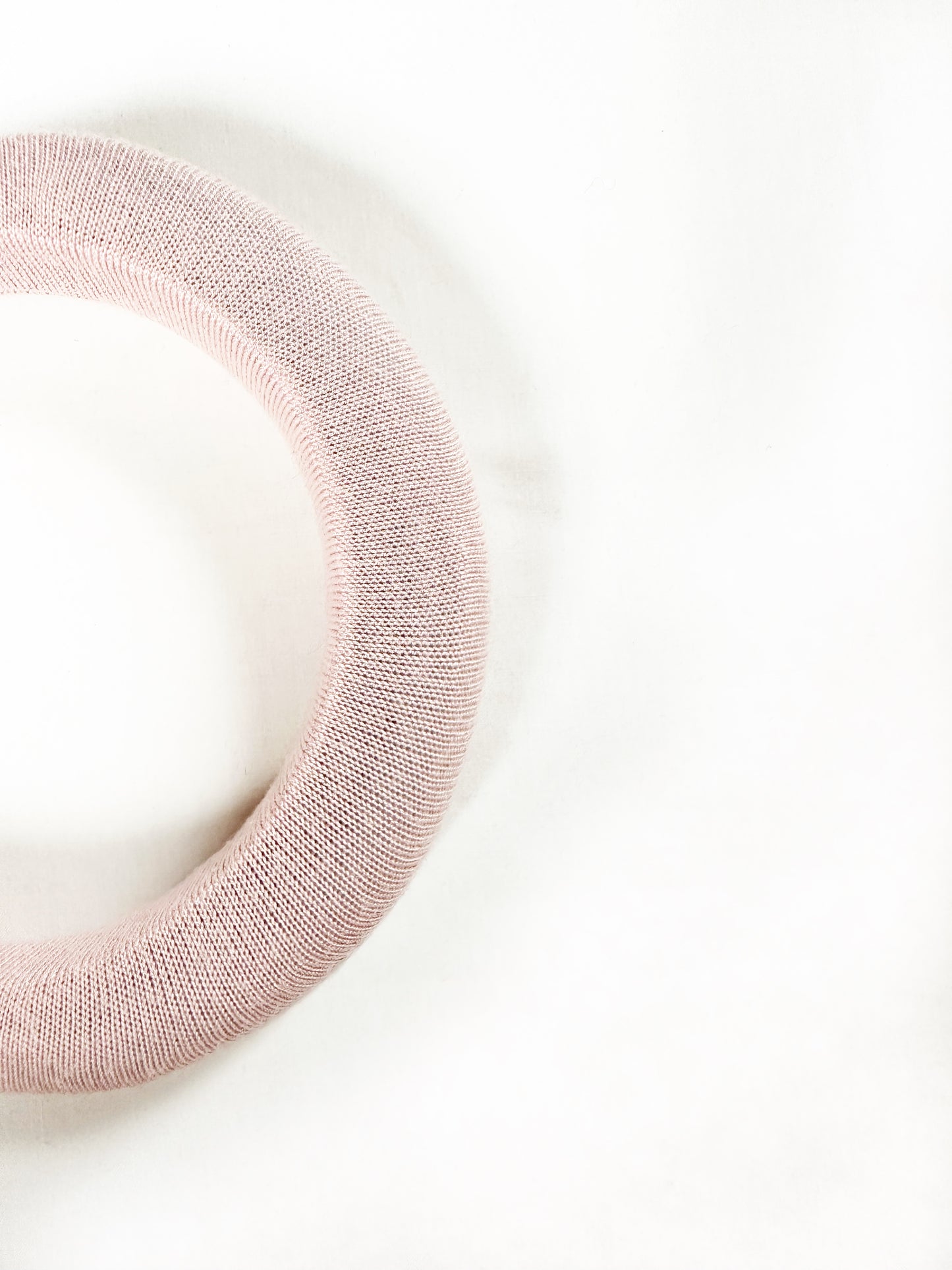 Padded Headband in pale pink wool