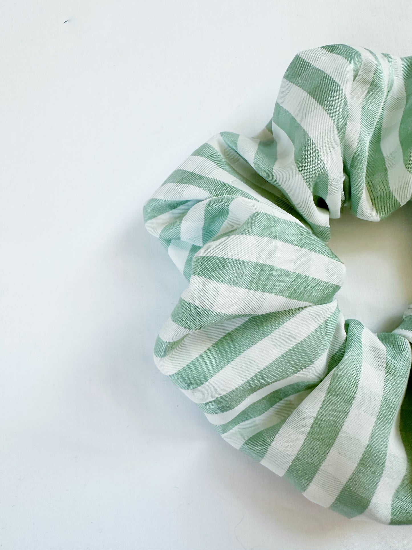 OG scrunchie in mint gingham
