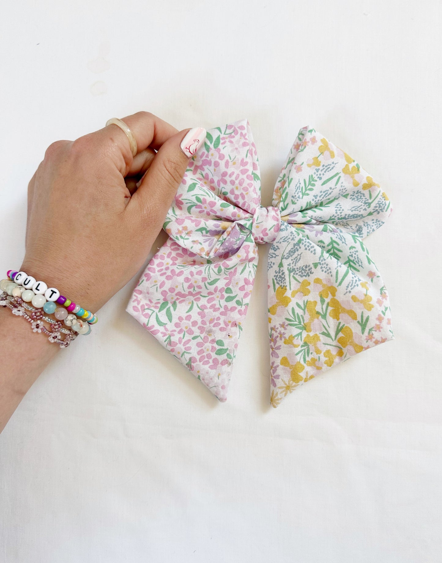 Beau hair bow in Enid floral cotton
