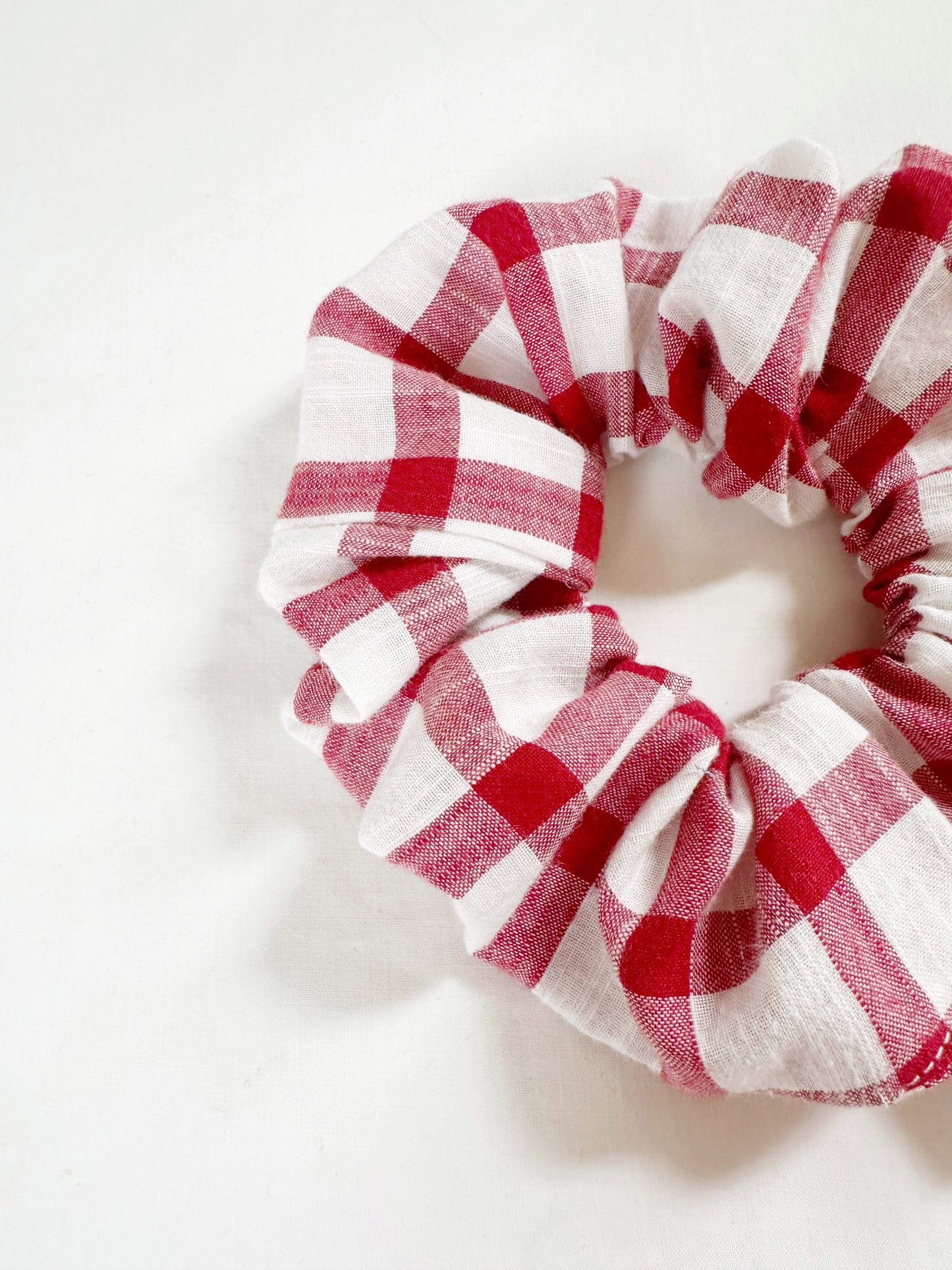 OG scrunchie in red and white check