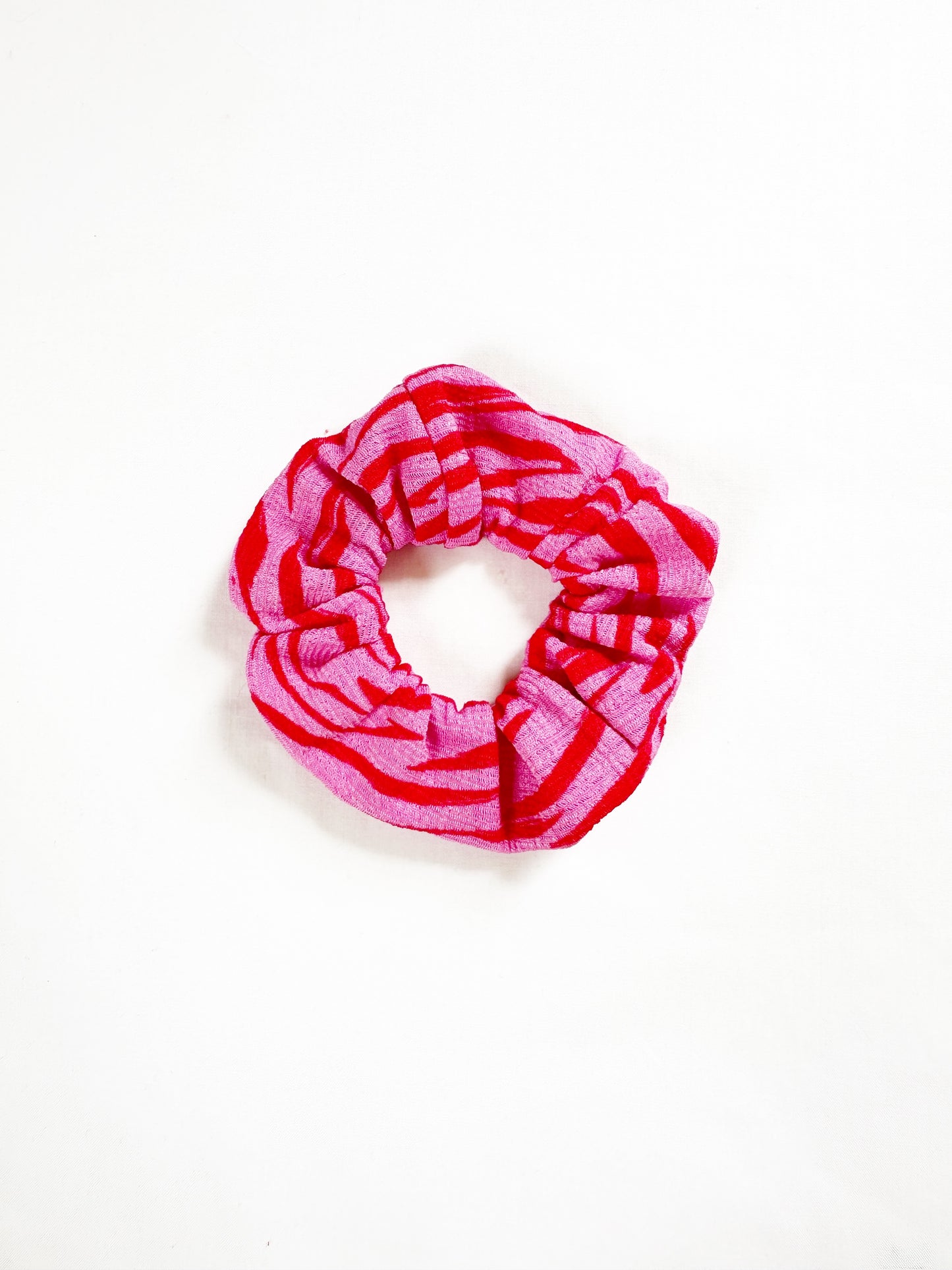 Mini Scrunchie in Pink Zebra