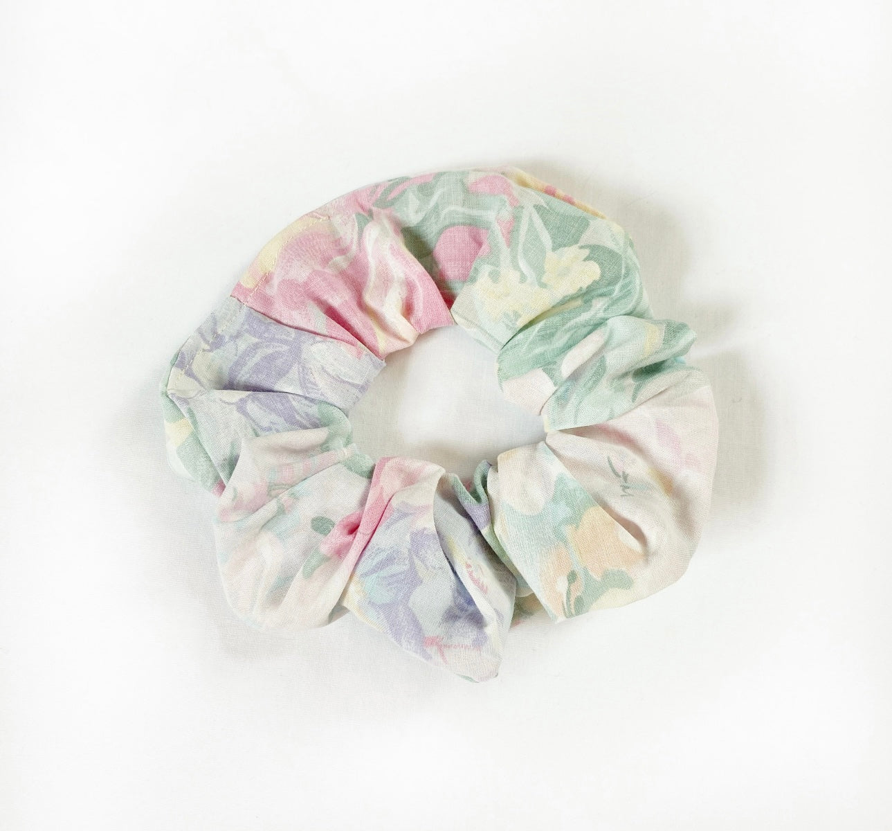 Oversized Scrunchie in Pastel Floral