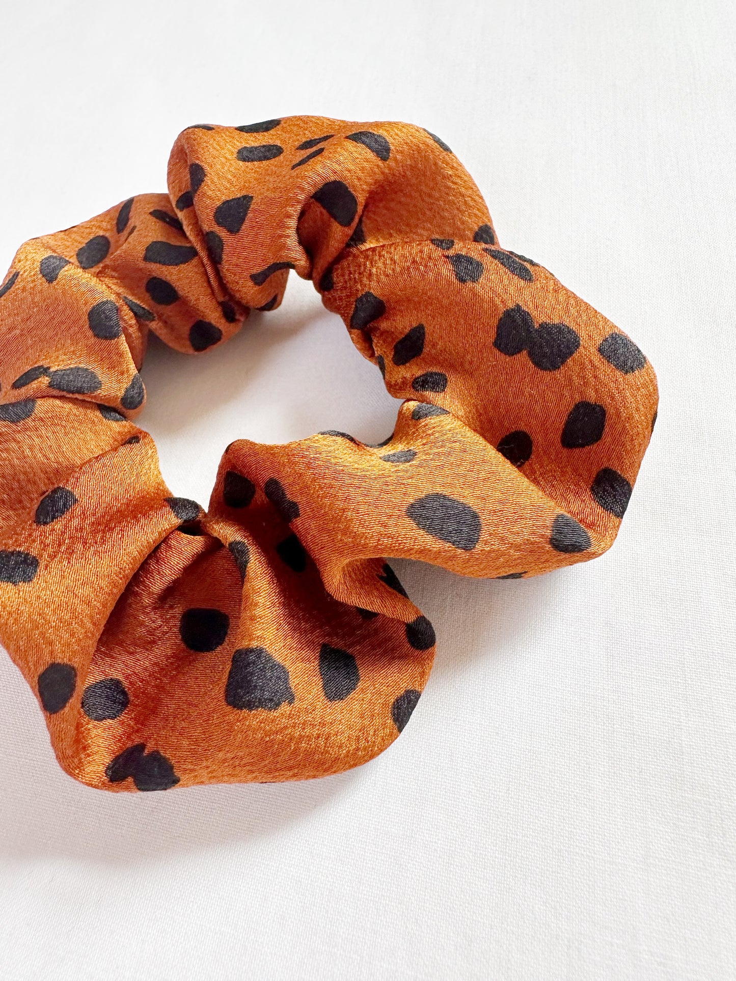 Mini Scrunchie in burnt orange animal print