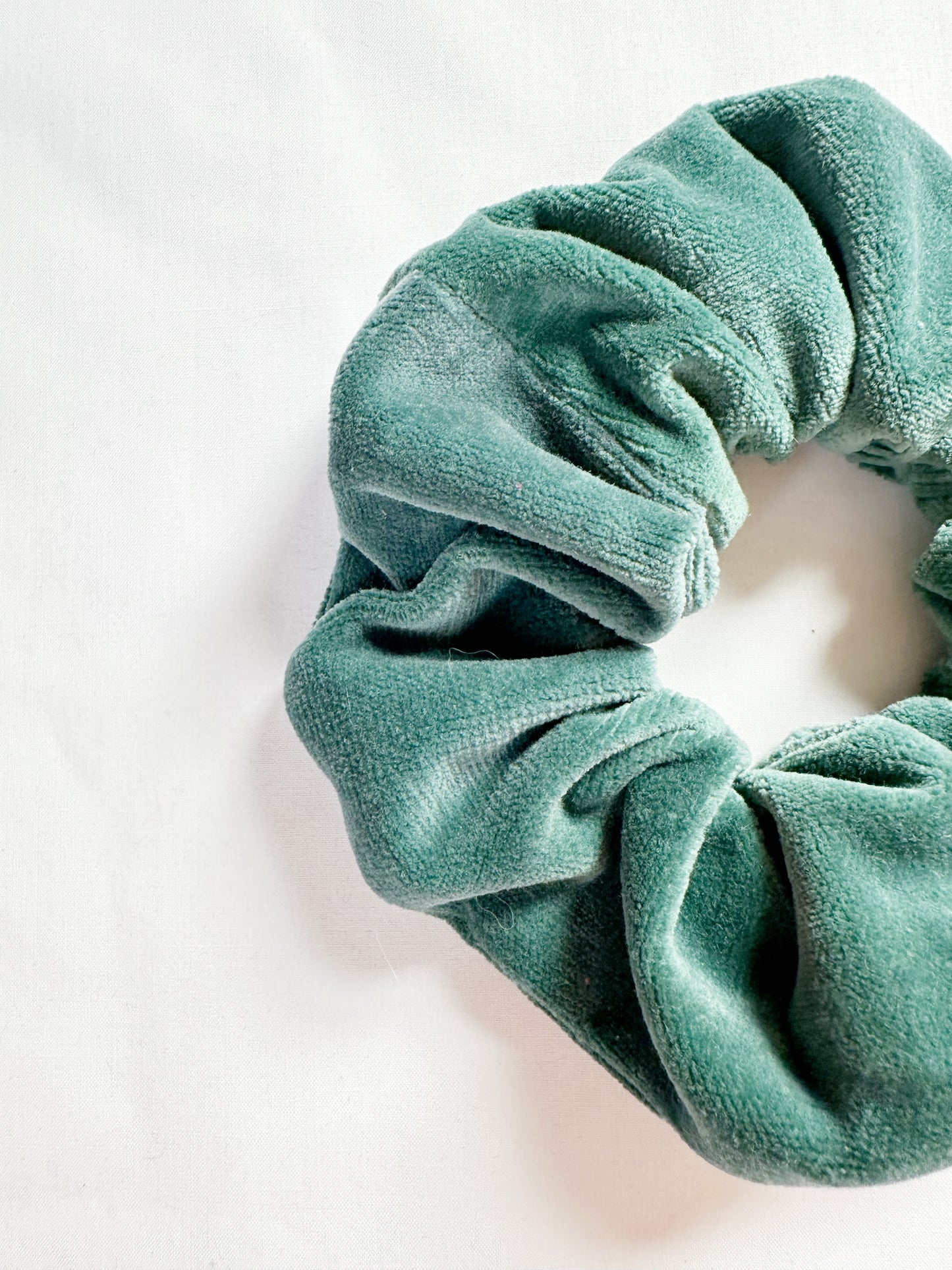 Mini Scrunchie in sea green velvet