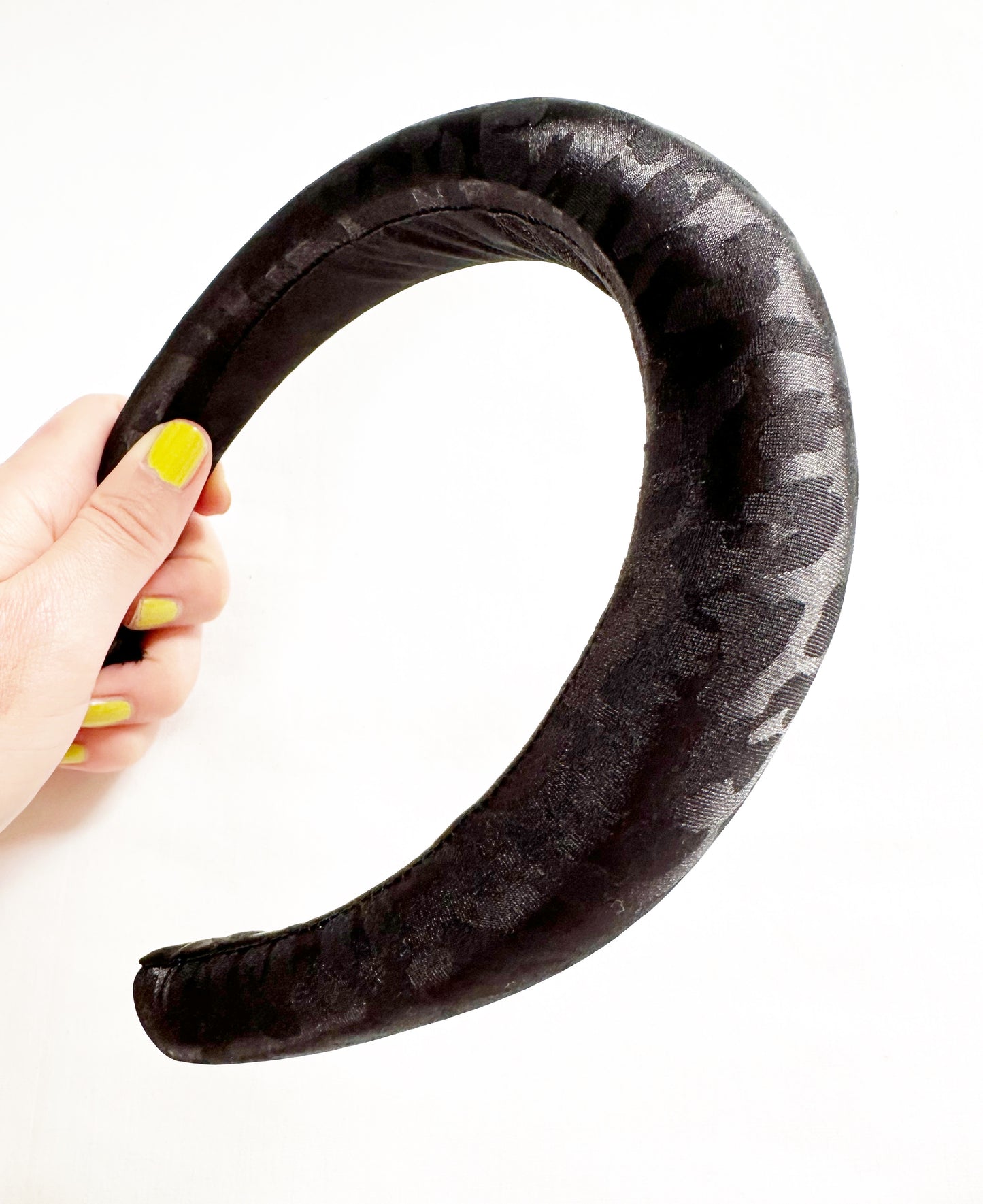 Padded Headband in Black Silk Leopard