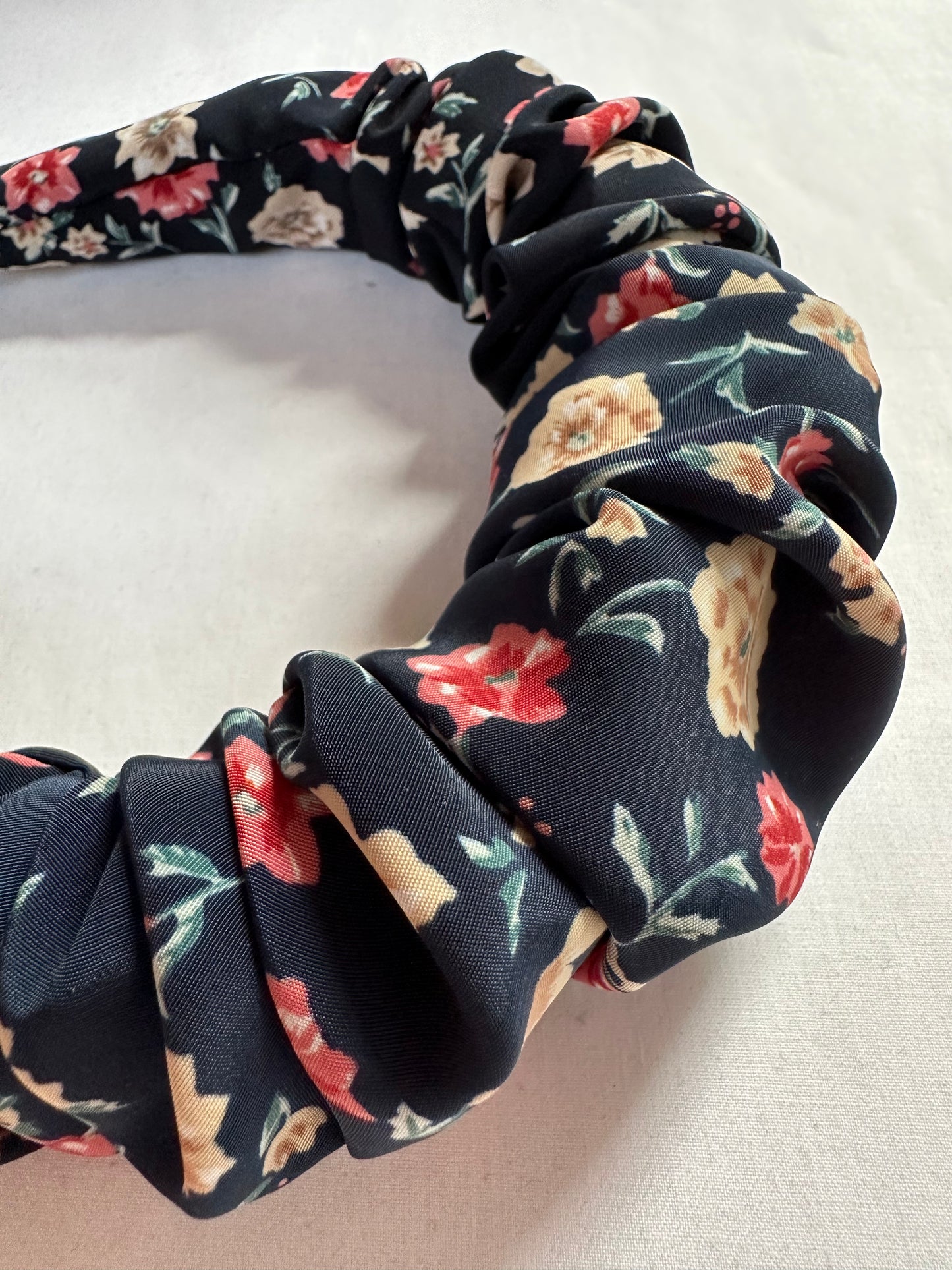 Ruffled Headband in floral print