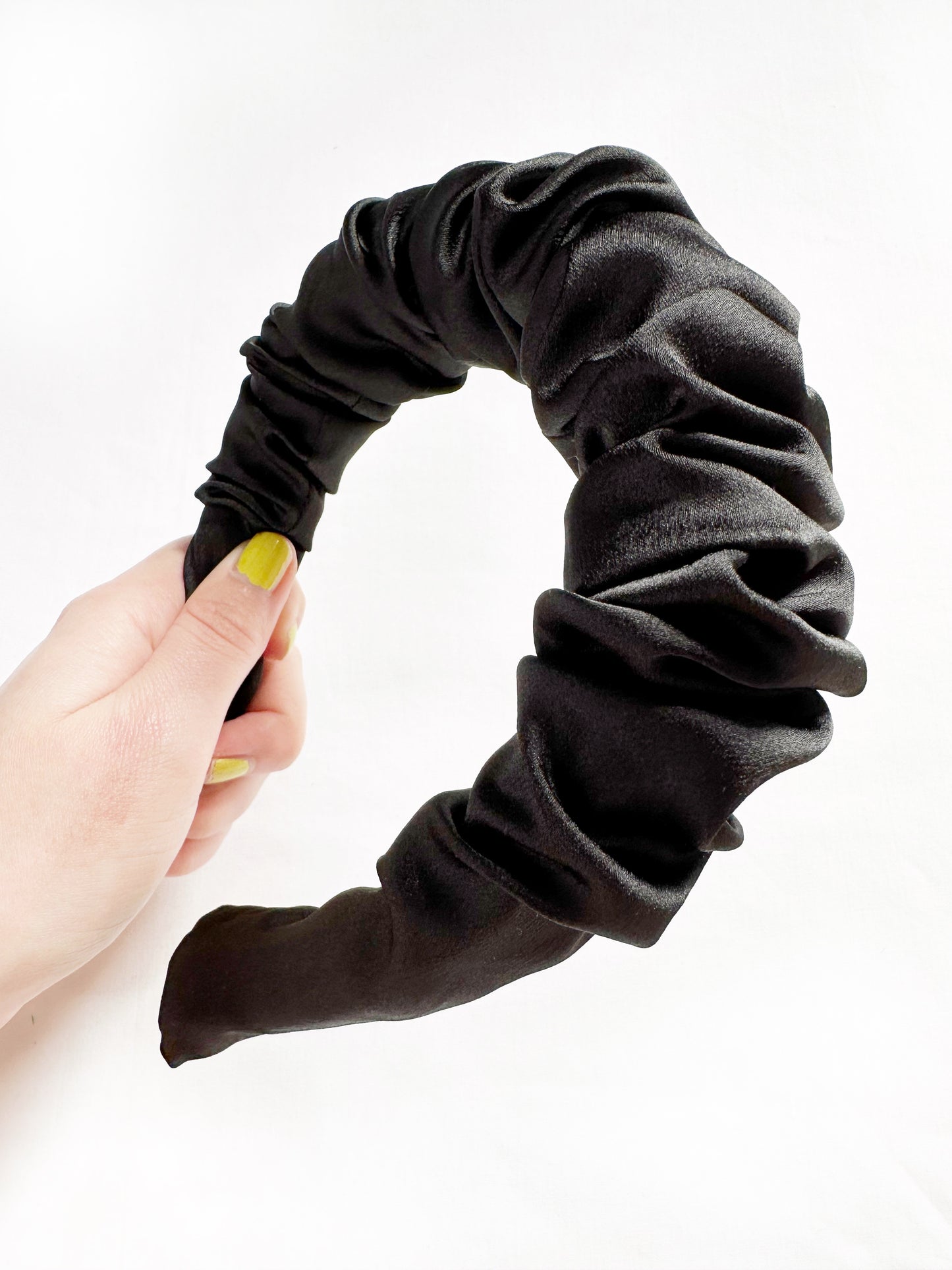 Ruffled Headband in Black