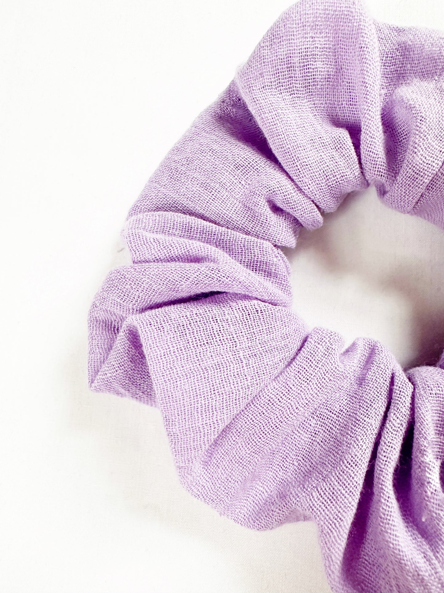 OG scrunchie in lilac linen