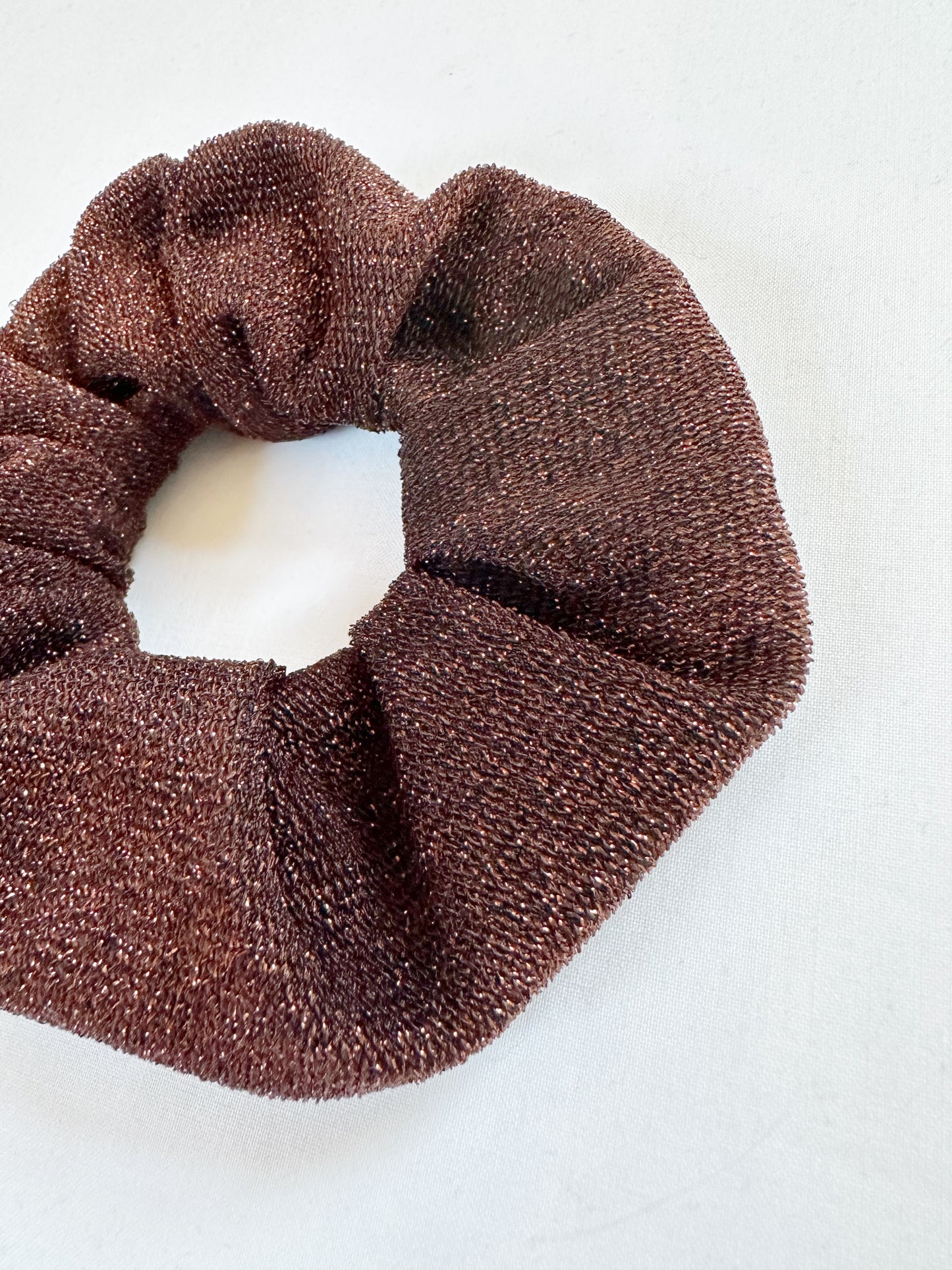 Mini scrunchie in espresso sparkle