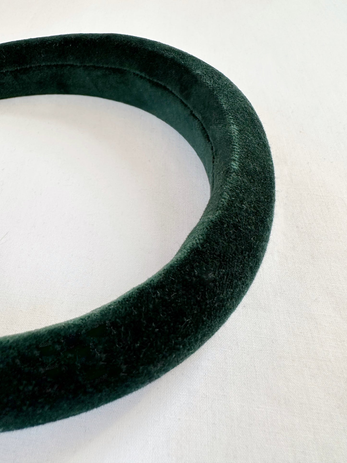 Classic Headband in hunter green velvet