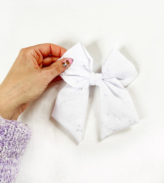 Hair Bow in white broderie