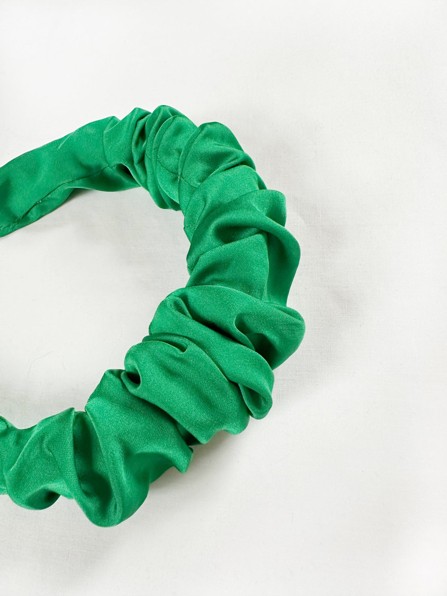 Ruffle Headband in green silk