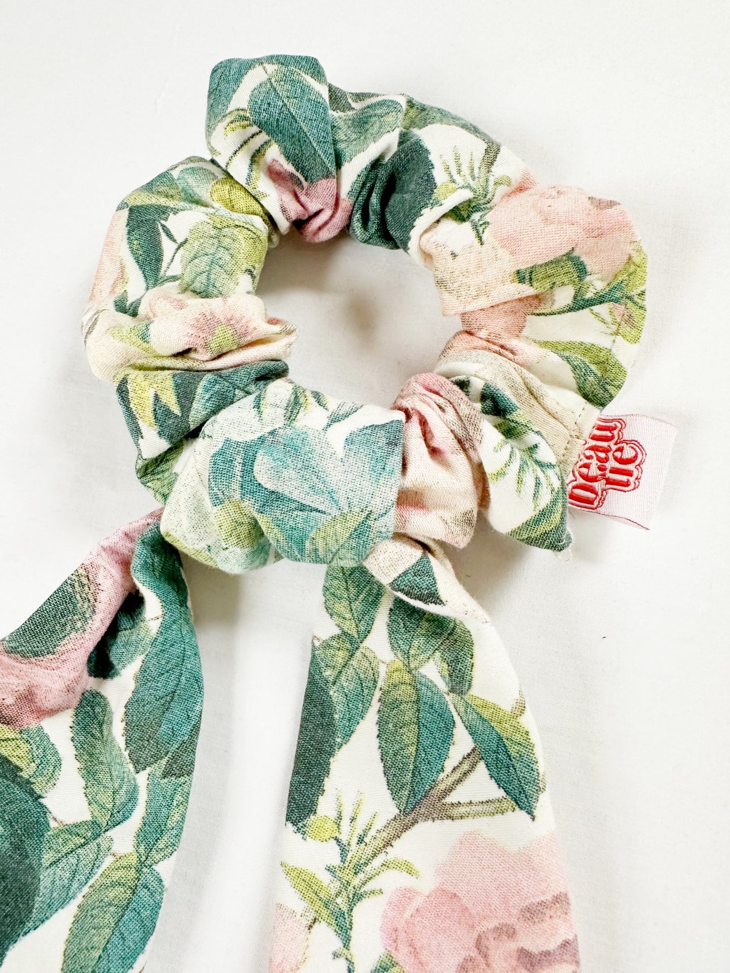 Dolly scarf scrunchie in Beatrice floral