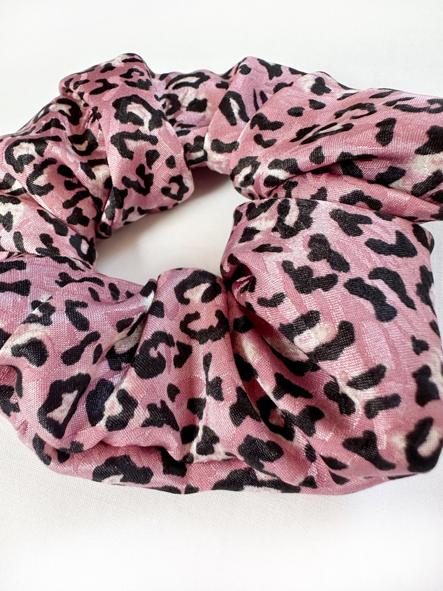 OG Scrunchie in Pink Leopard