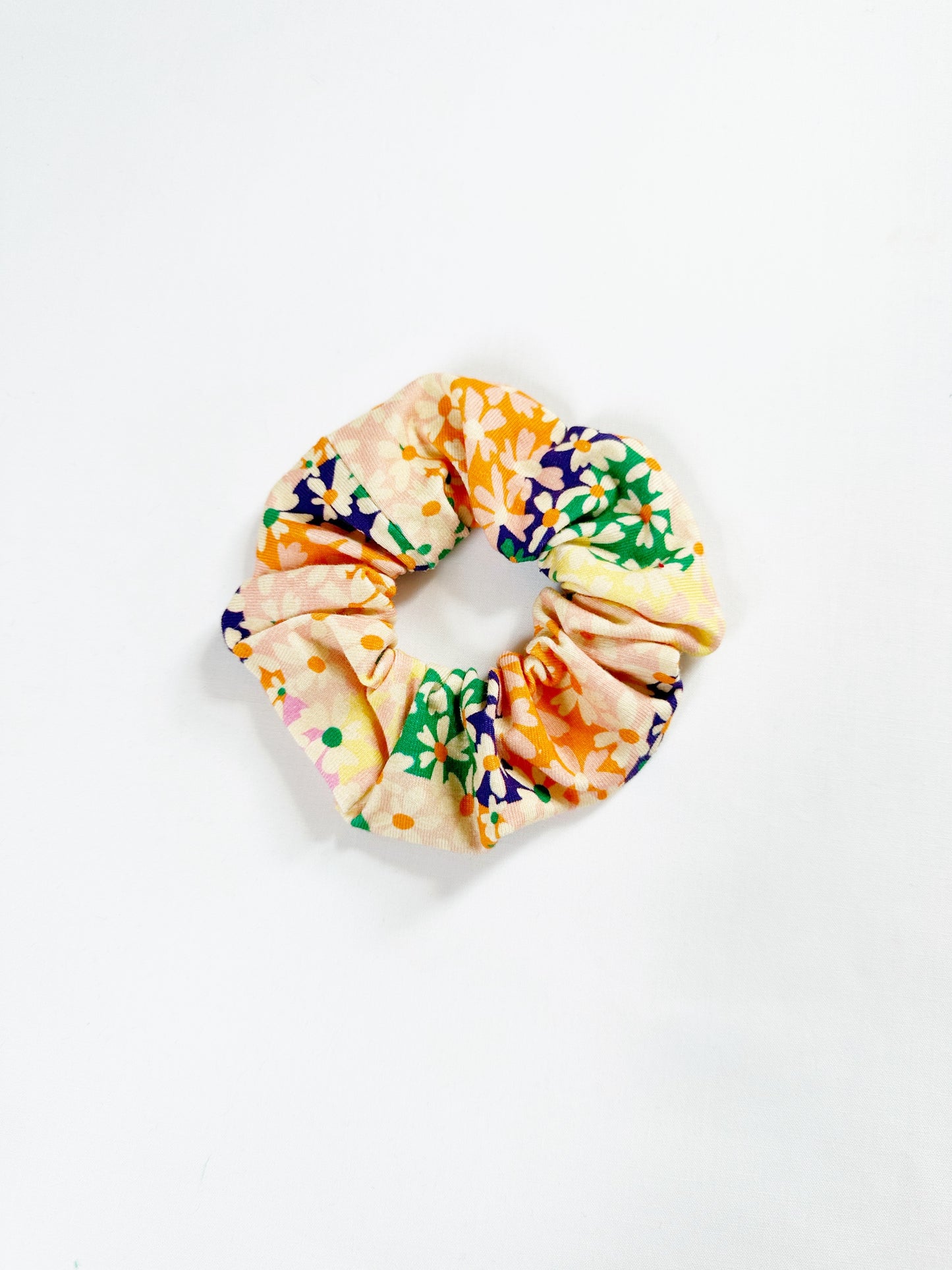 Mini Scrunchie in Copenhagen Floral
