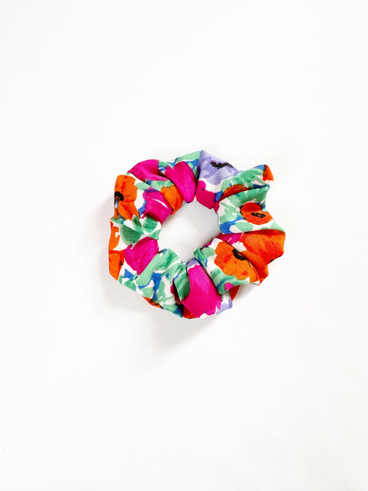 Mini Scrunchie in Bright Floral