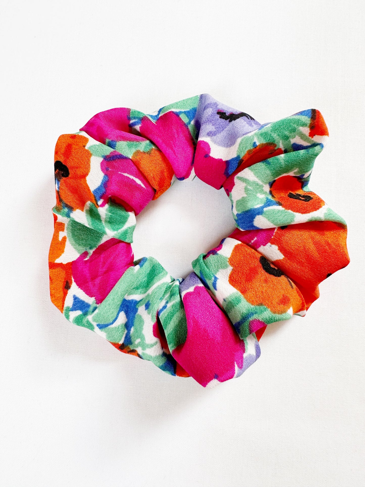 Mini Scrunchie in Bright Floral