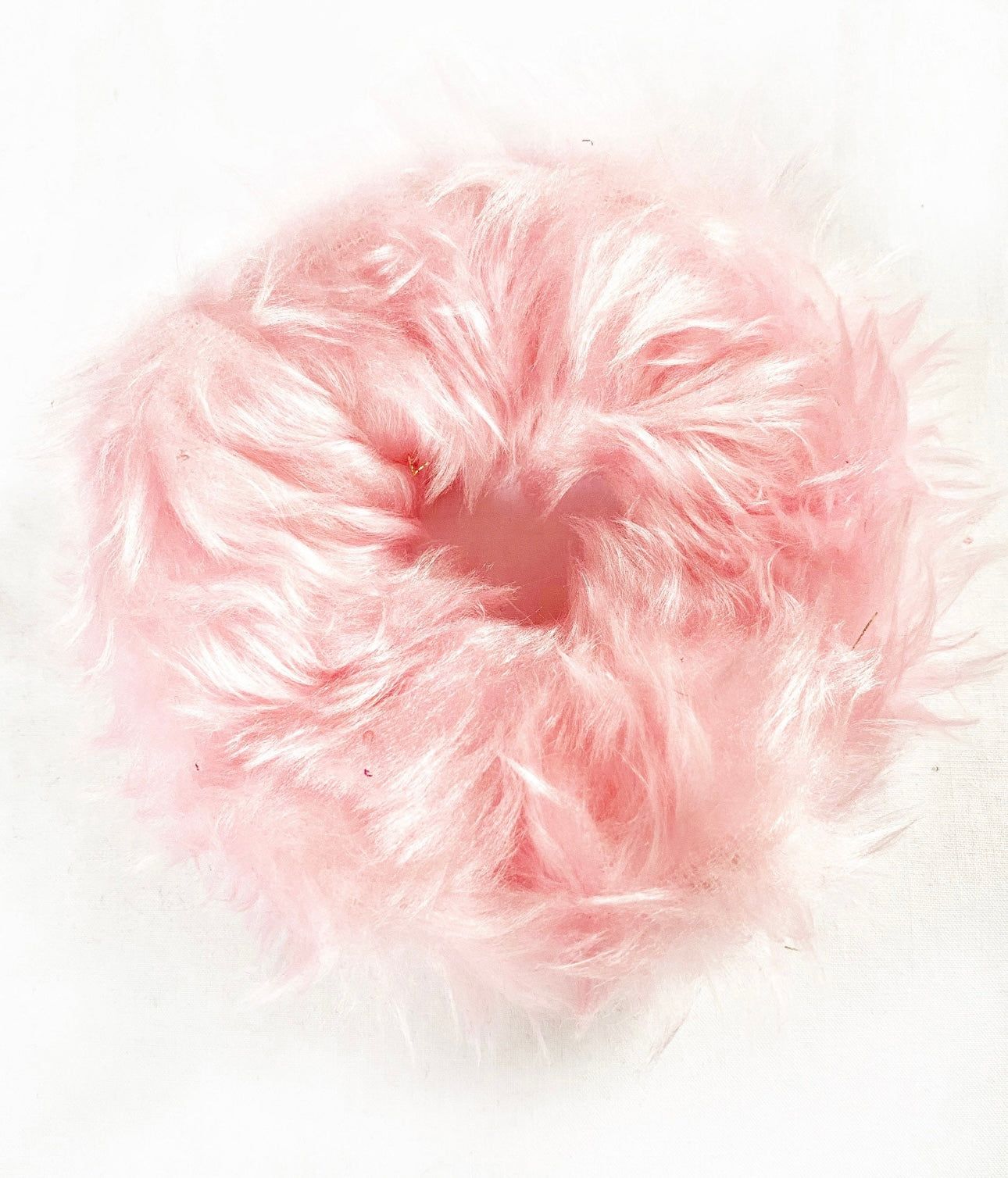 Mini Scrunchie in Snowy/Candyfloss