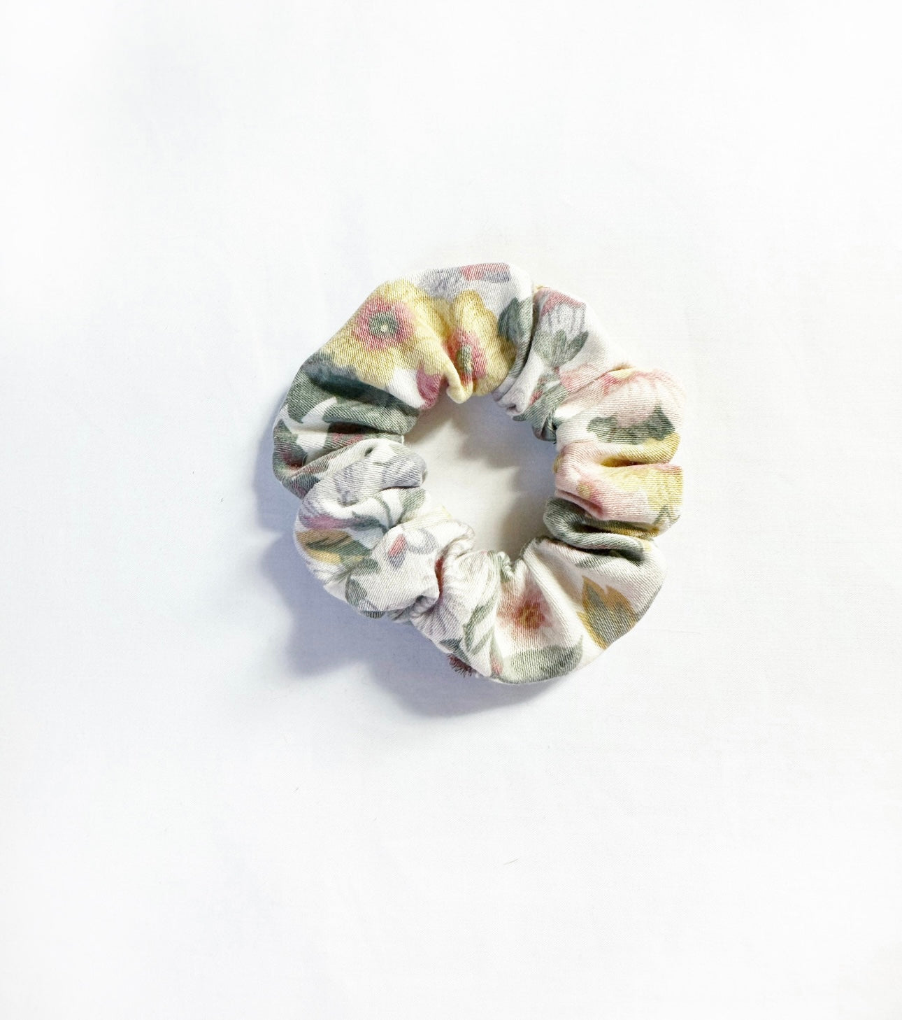 Mini Scrunchie in Diana