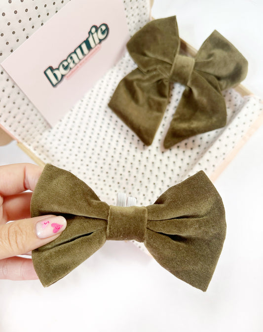 Hair Bow and dog bow tie gift set in olive velvet