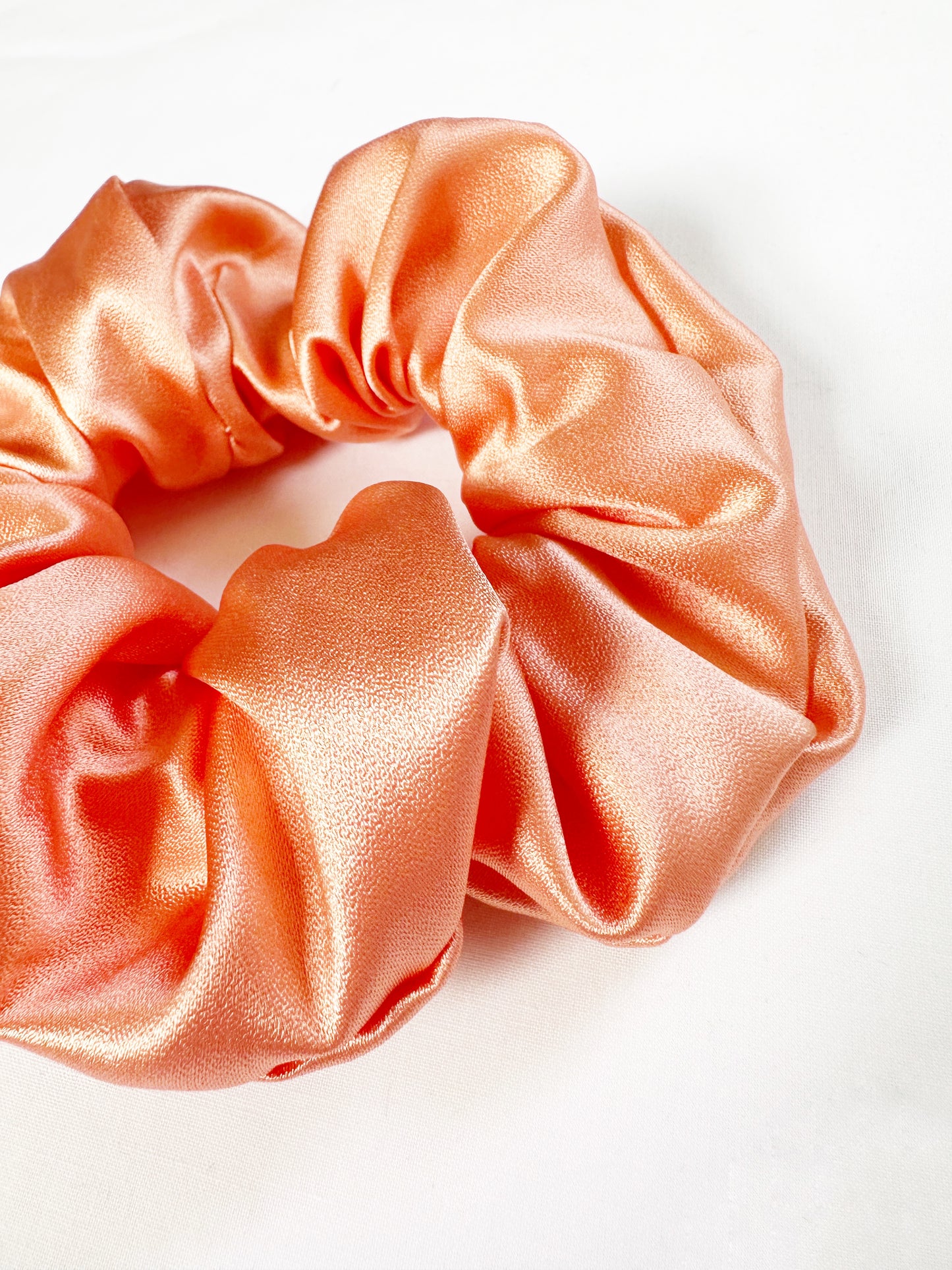 OG Scrunchie in Peach satin