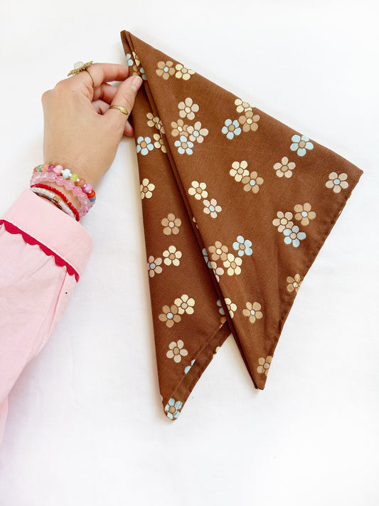 Bandana & neck scarf in brown vintage floral