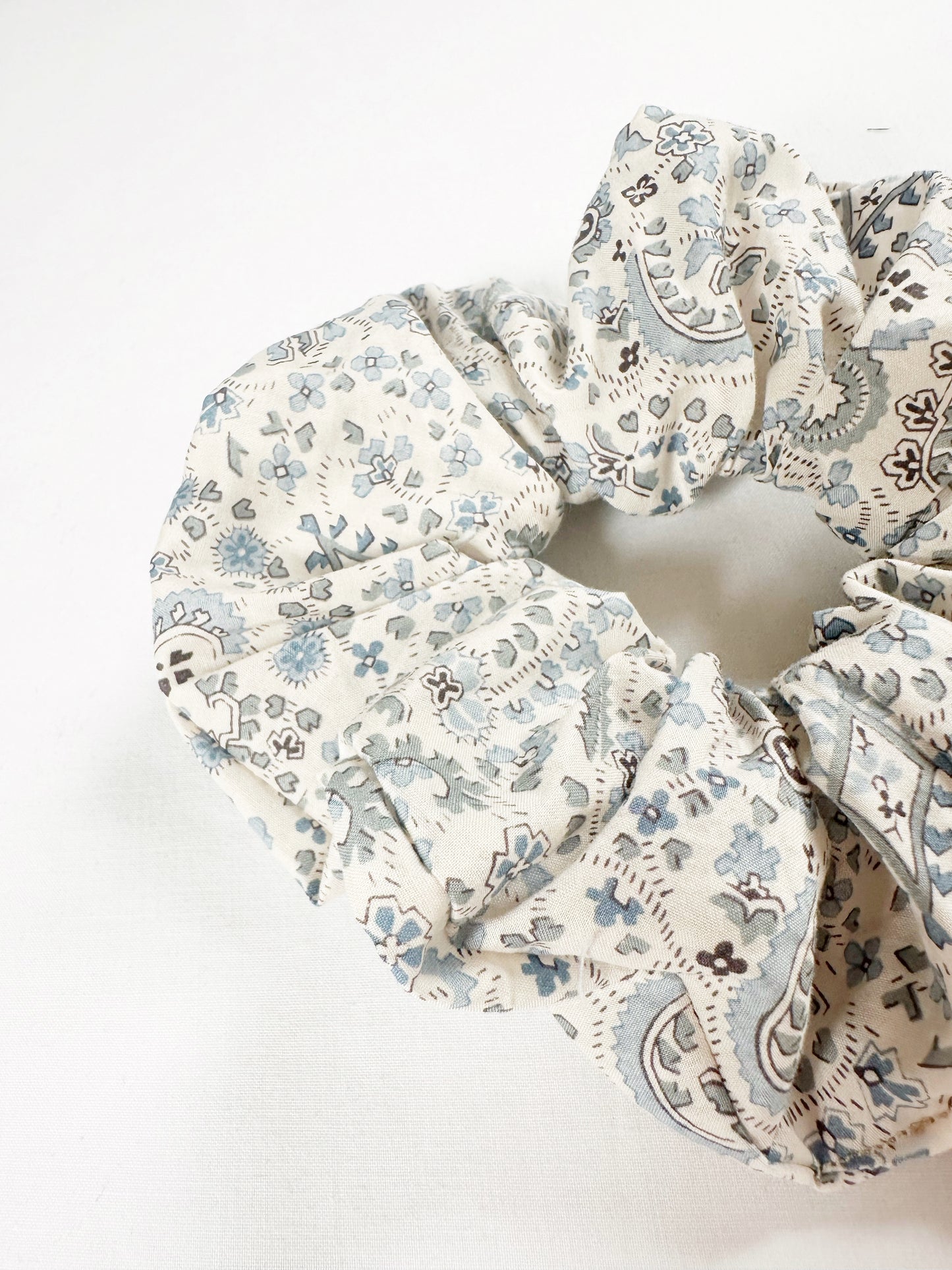 Liberty OG (regular) scrunchie in vintage blue paisley